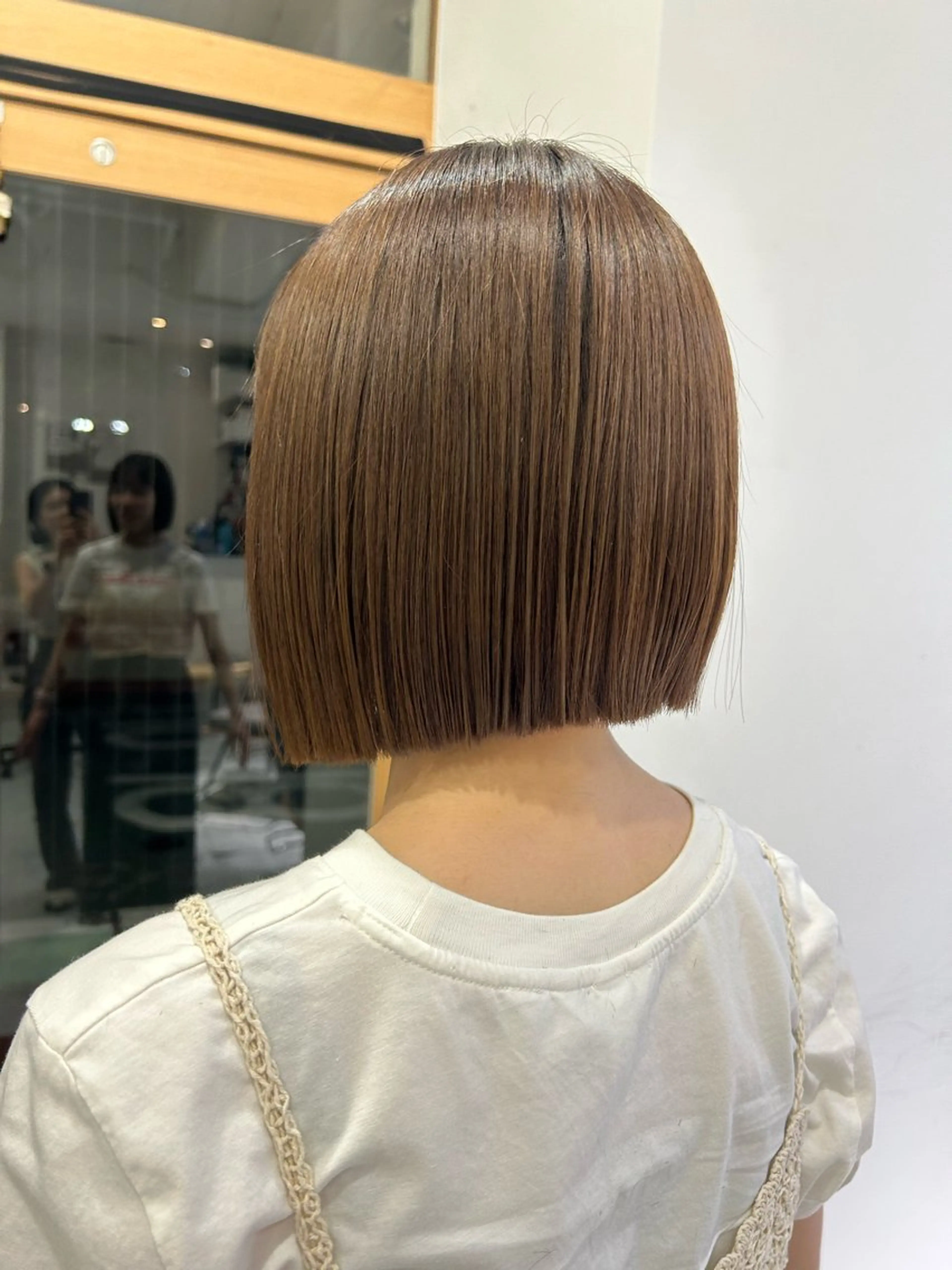 ショート カット 縮毛矯正 トリートメント ぱつっとボブ/ 小野あかねのヘアスタイル