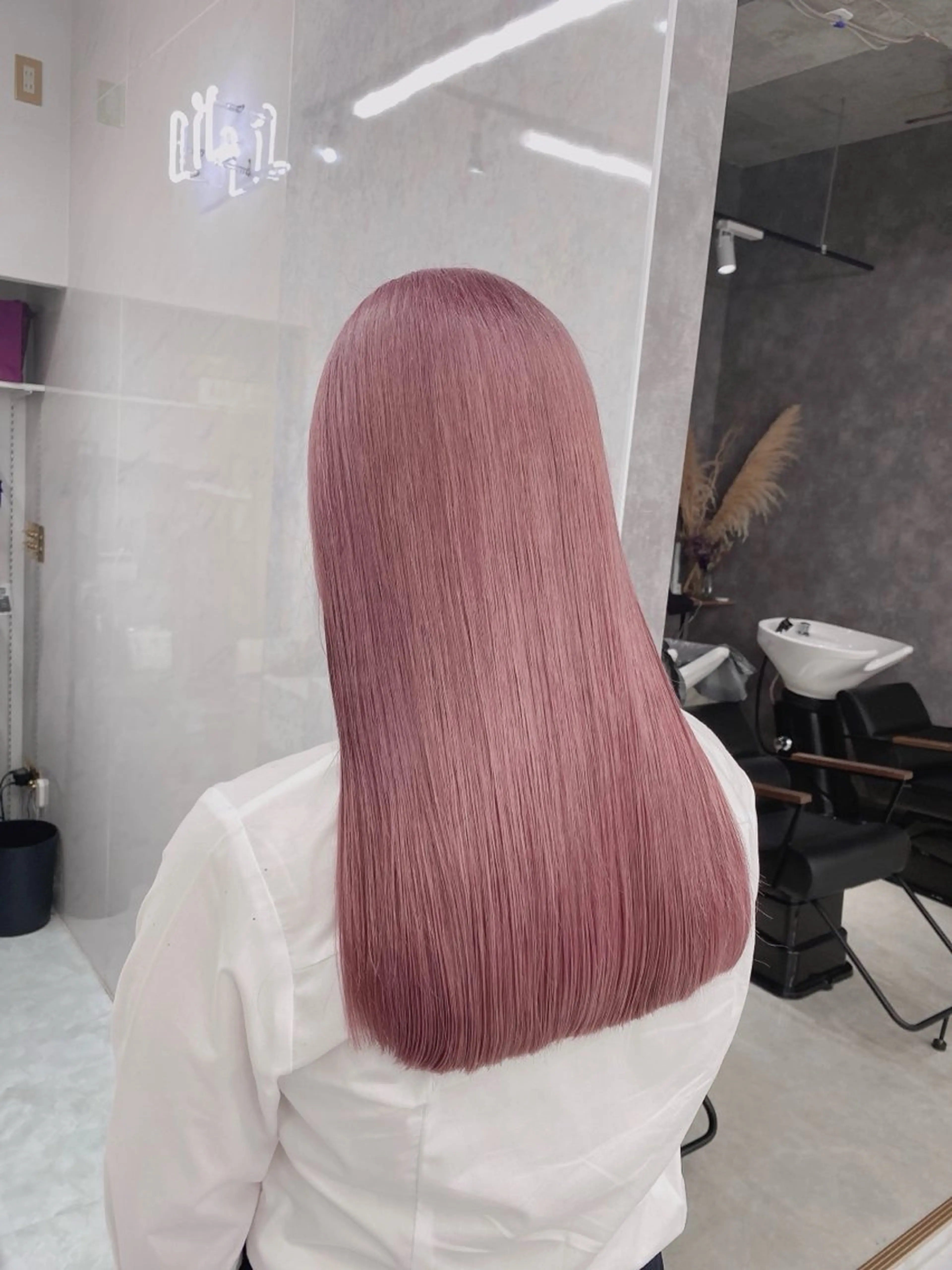 セミロング カラー ヘアアレンジ 𝐠𝐢𝐫𝐥𝐲 𝐦𝐨𝐝𝐞🖤のヘアスタイル