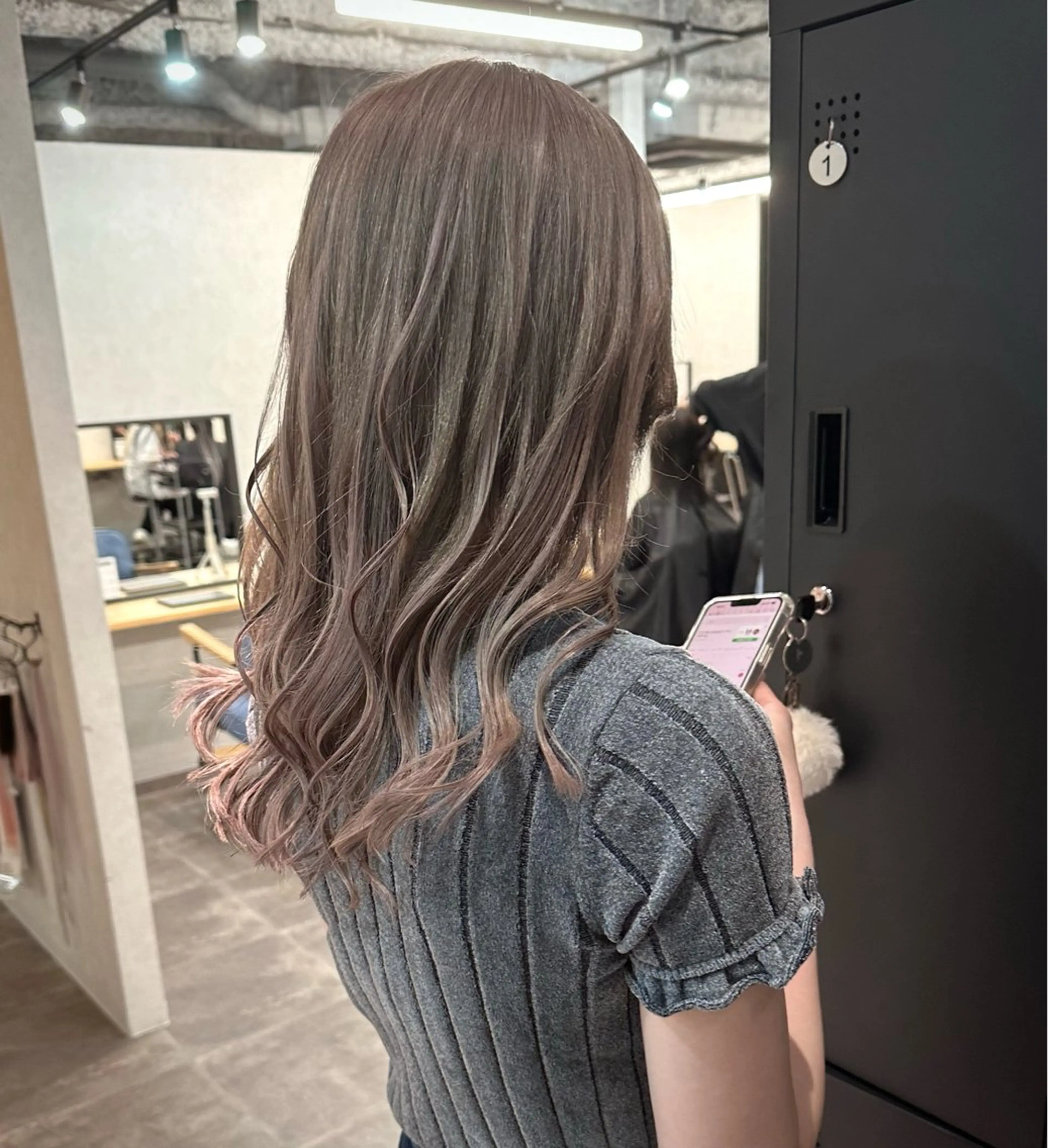 セミロング ヘアカラー エクステ Yume ♡のヘアスタイル