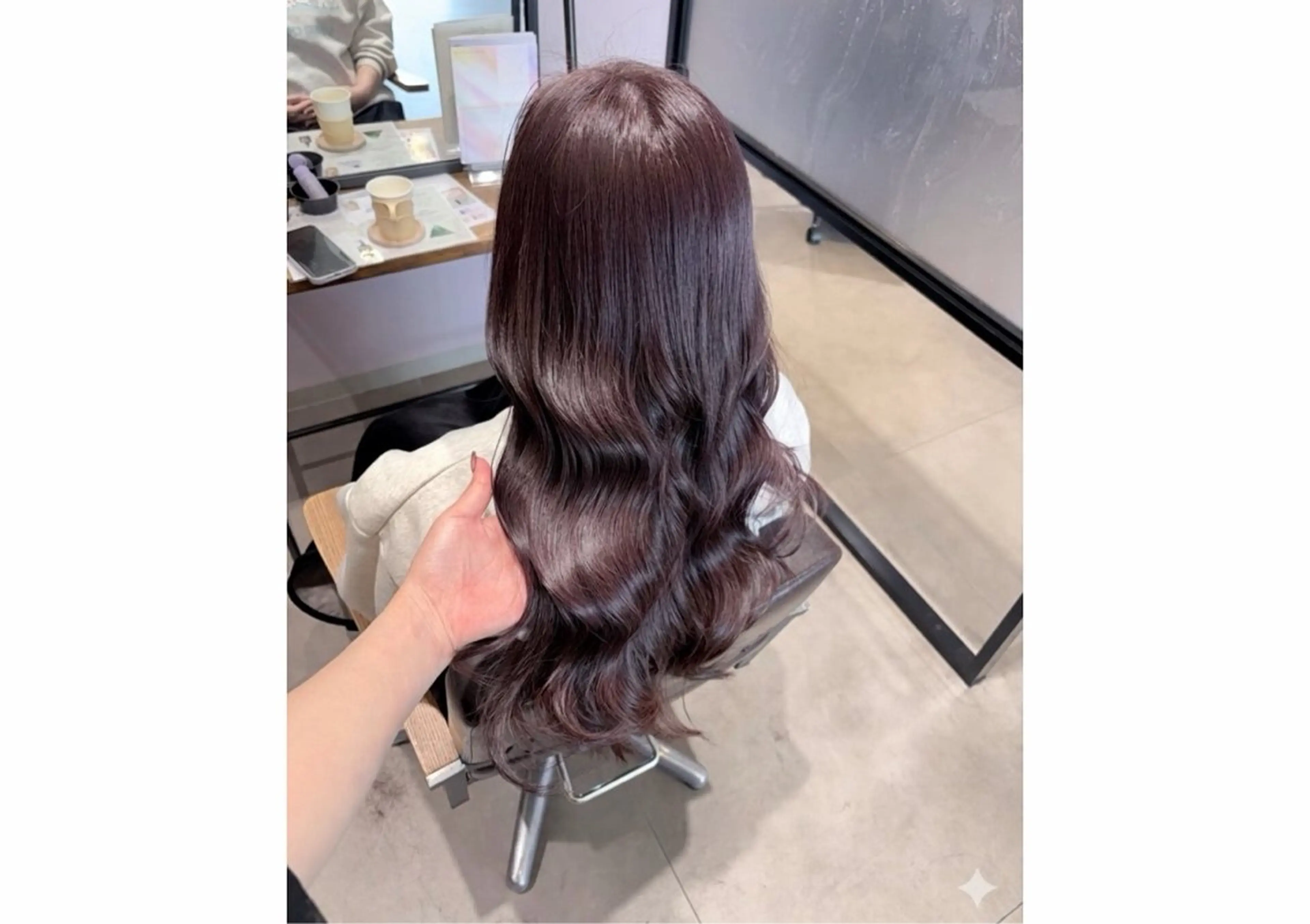 カラー 梶 瑞希のヘアスタイル