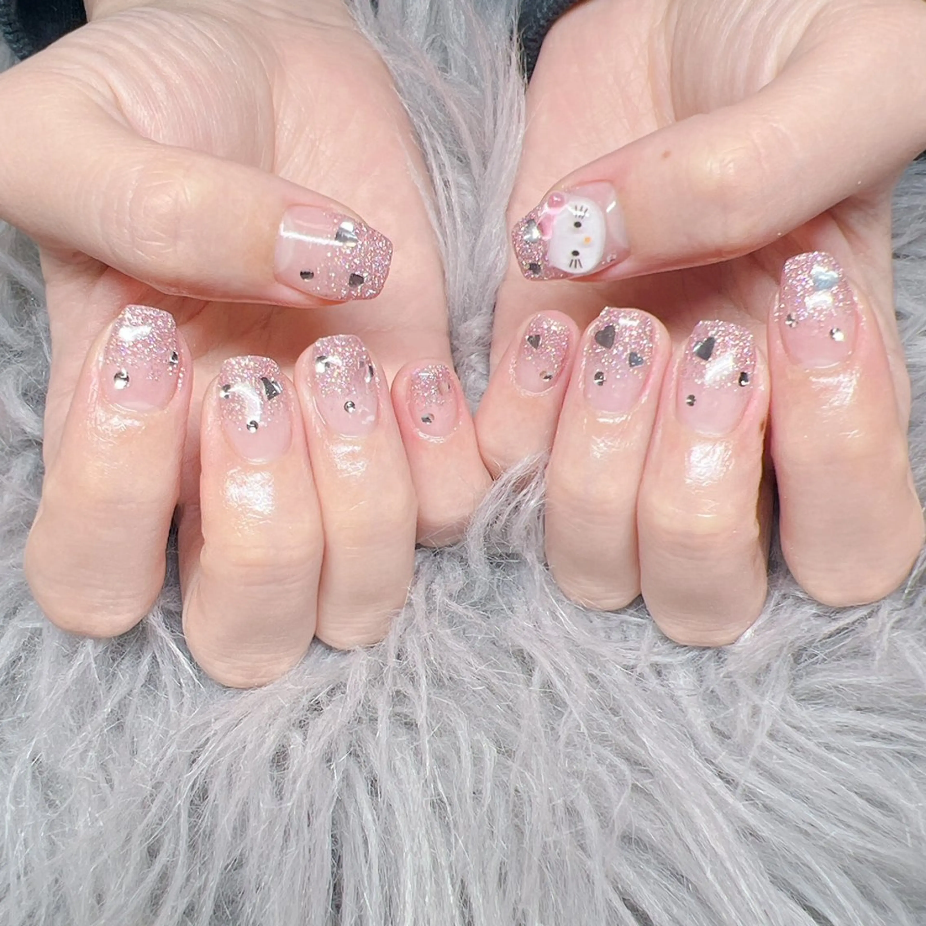 ネイル 個室ネイルサロンDolly  Girl〜ドーリーガール〜所属・DollyGirl KYOKOのネイルデザイン