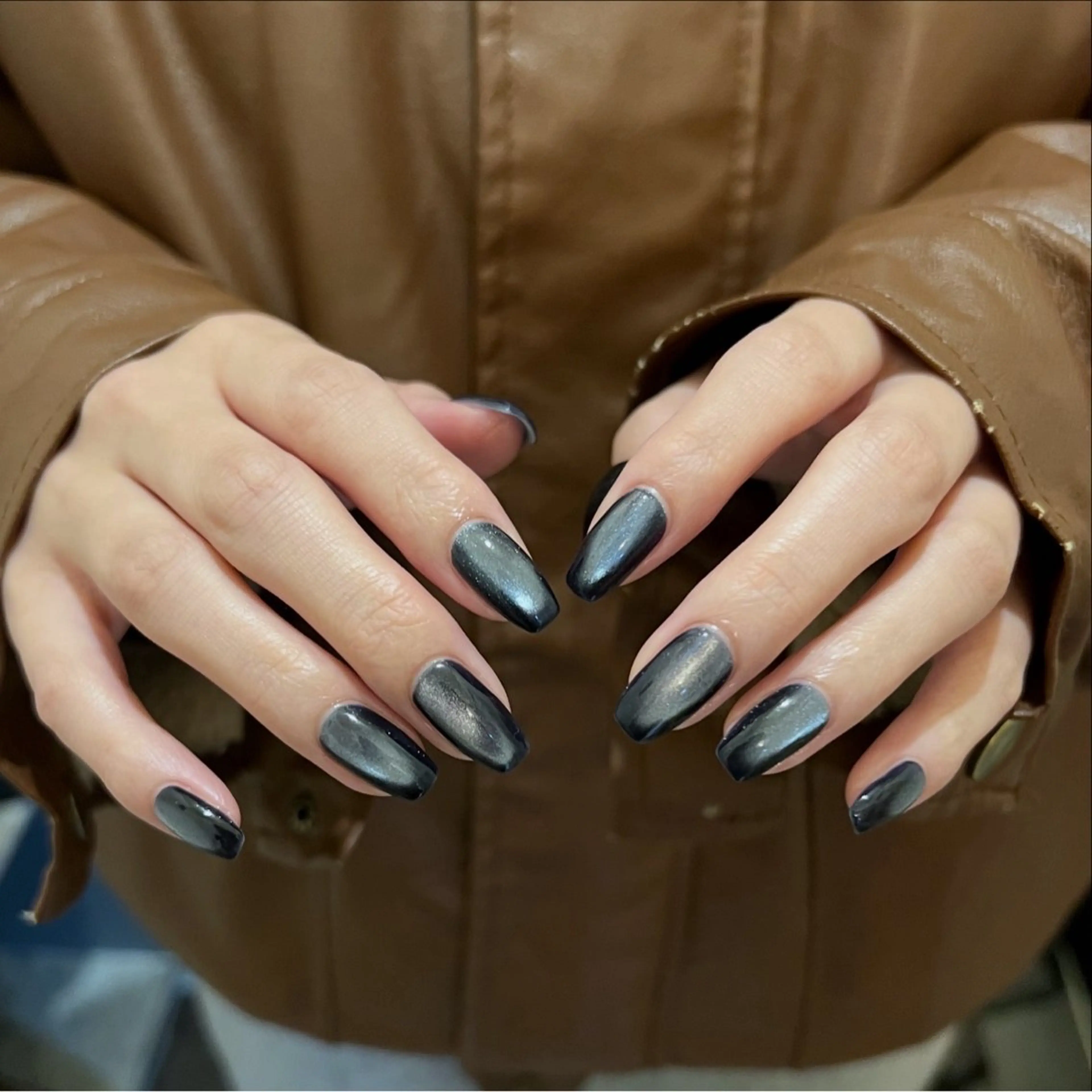 ネイル フラッシュネイル マグネットネイル ネイビー urun eriのネイルデザイン