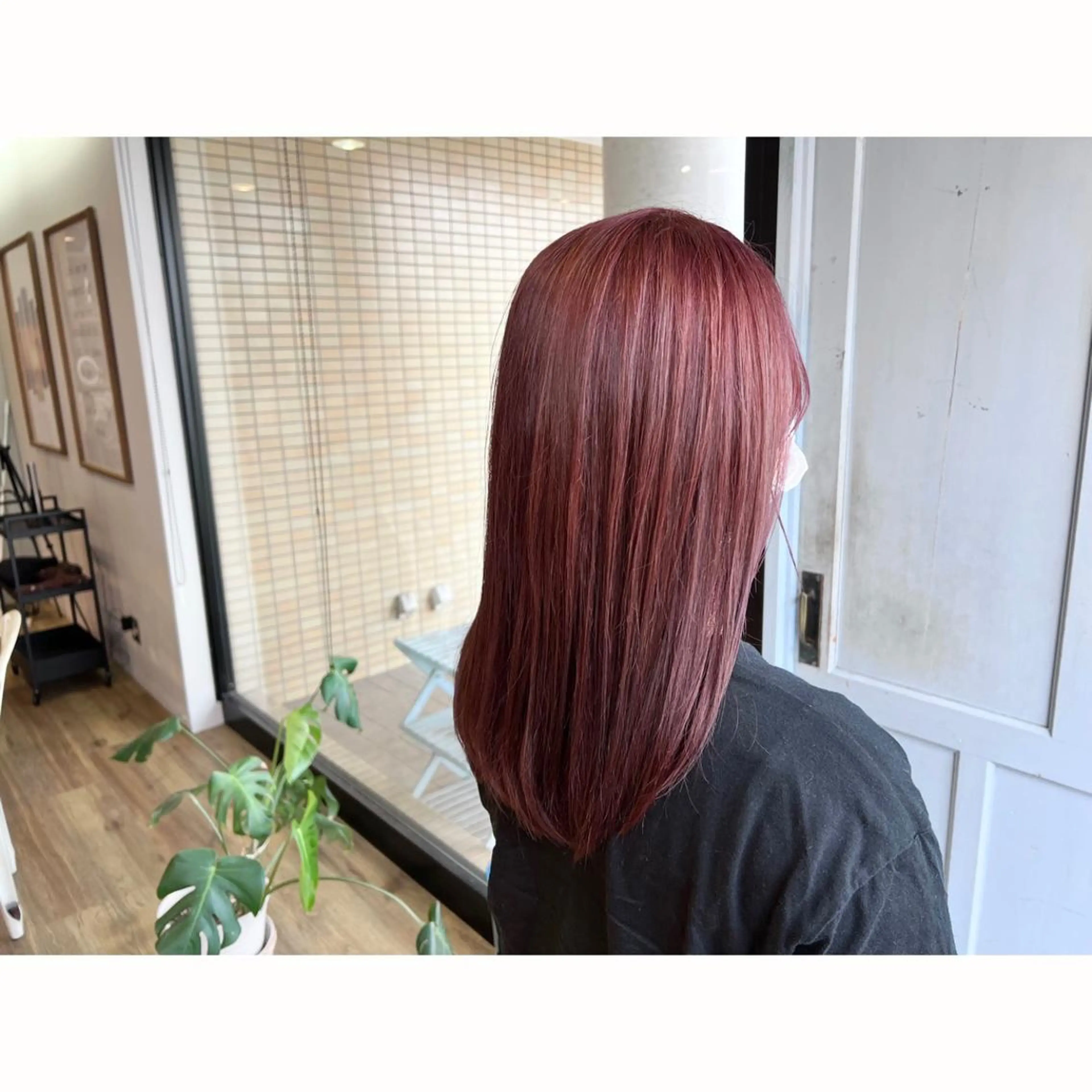 ロング カラー ピンクカラー ヘアカラー トリートメント ツキダテ ユイのヘアスタイル