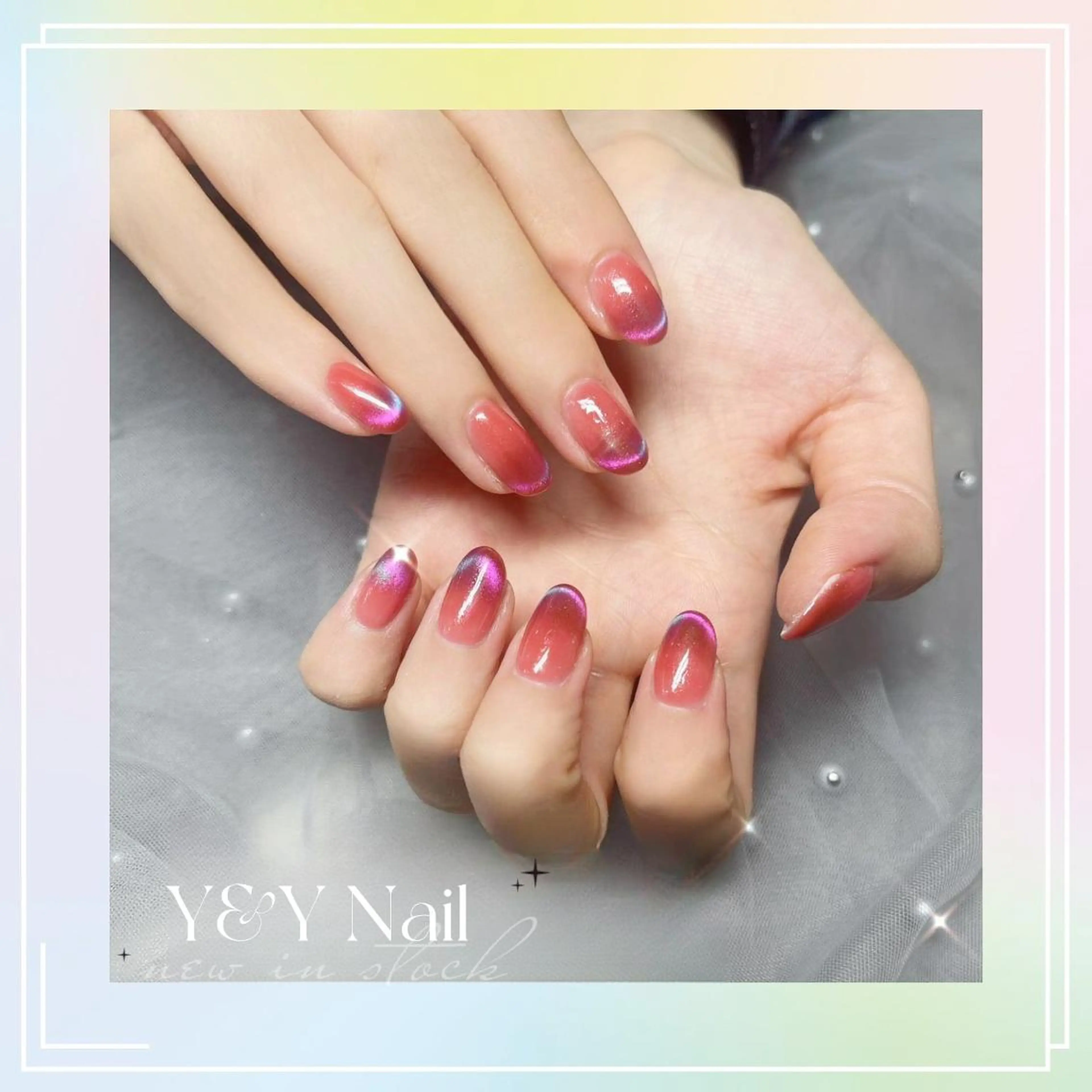 ミディアム Sensy ネイル スタジオのネイルデザイン