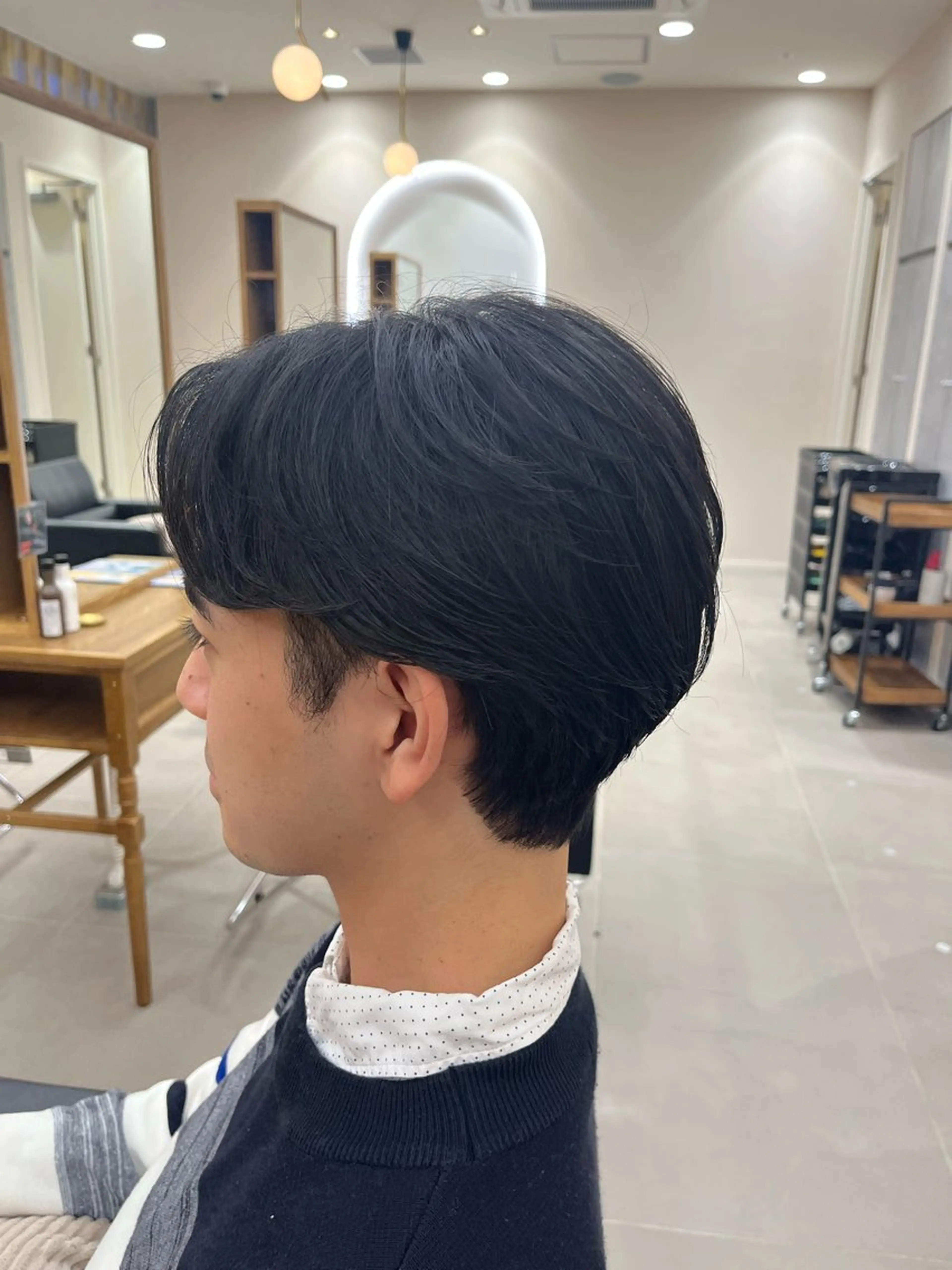 メンズ equri自由が丘所属・小林真咲 /レディースカットのヘアスタイル