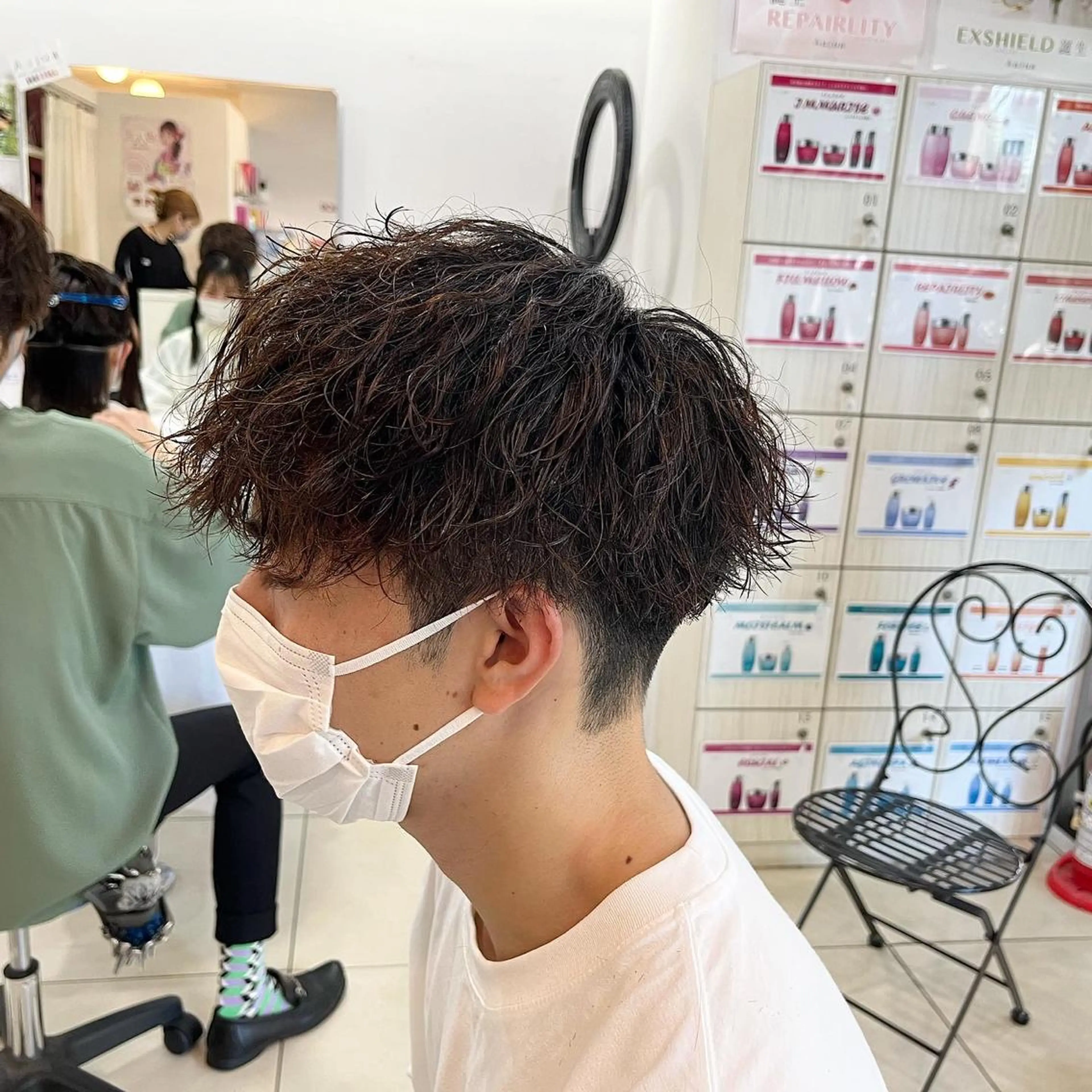 ショート パーマ メンズ マッシュ カット パーマ 韓国風メンズ/毛流れ ヘアなら須田龍世のヘアスタイル