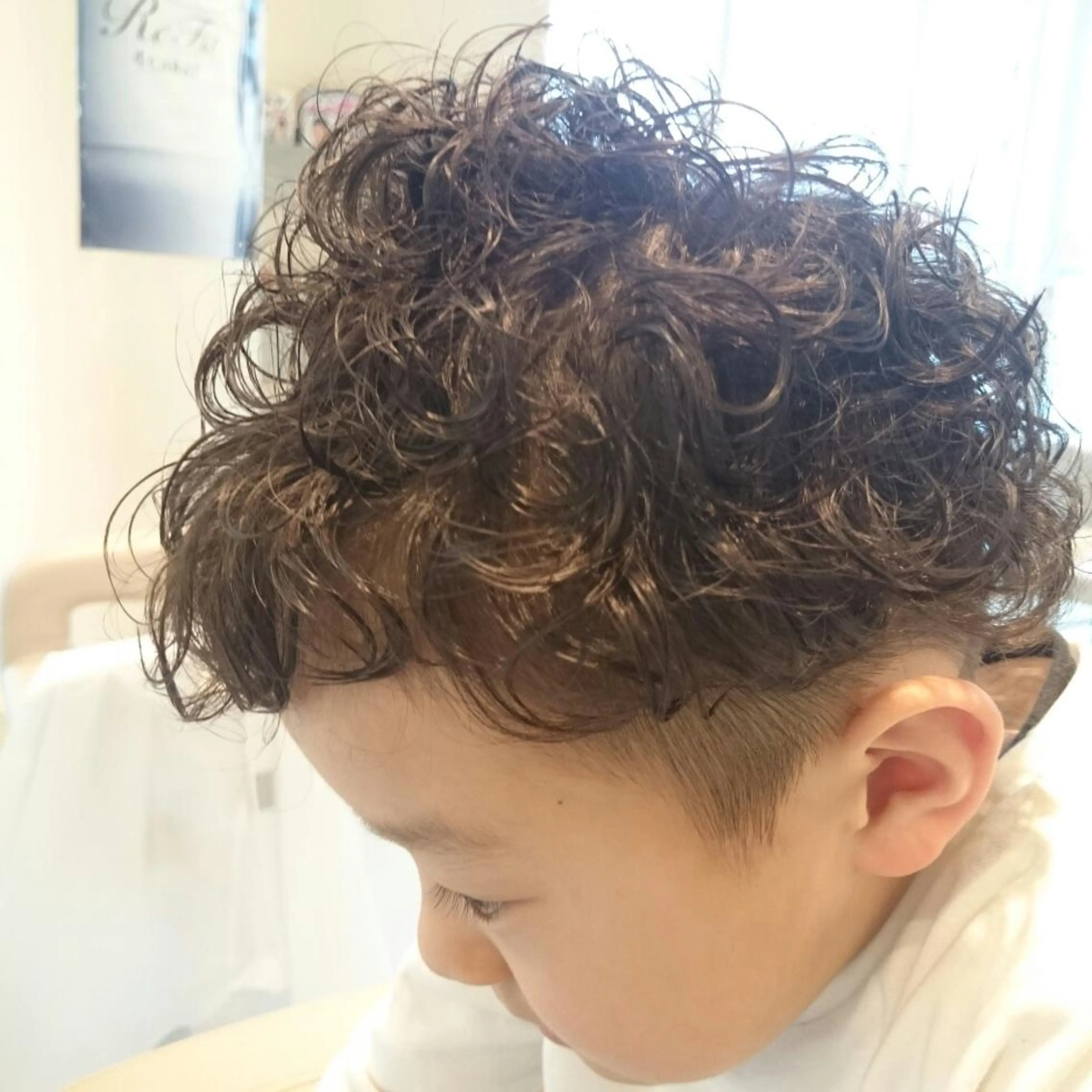 パーマ 縮毛矯正 浦川 敬太のヘアスタイル