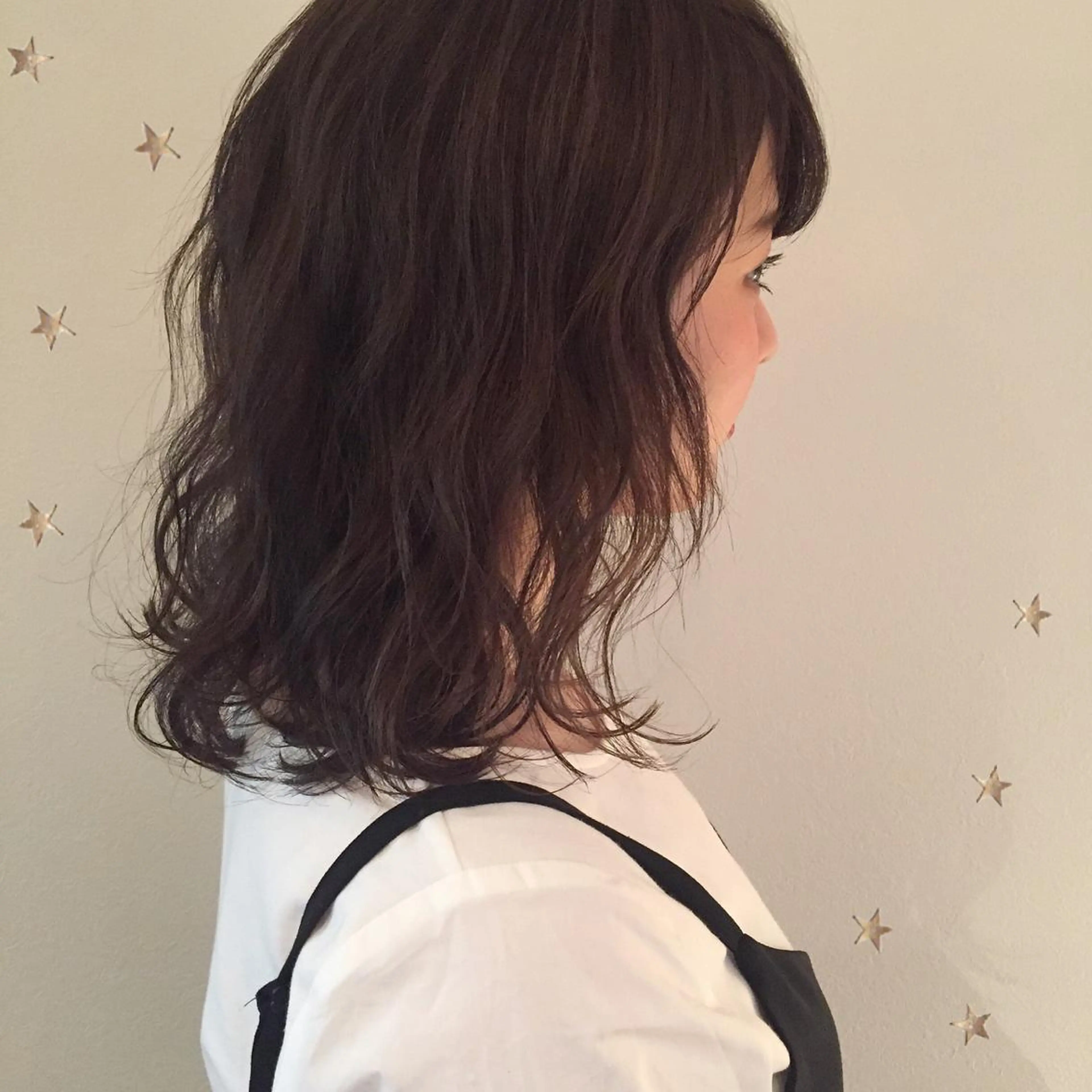 ミディアム salon AKIRA所属・市川 千夏のヘアスタイル
