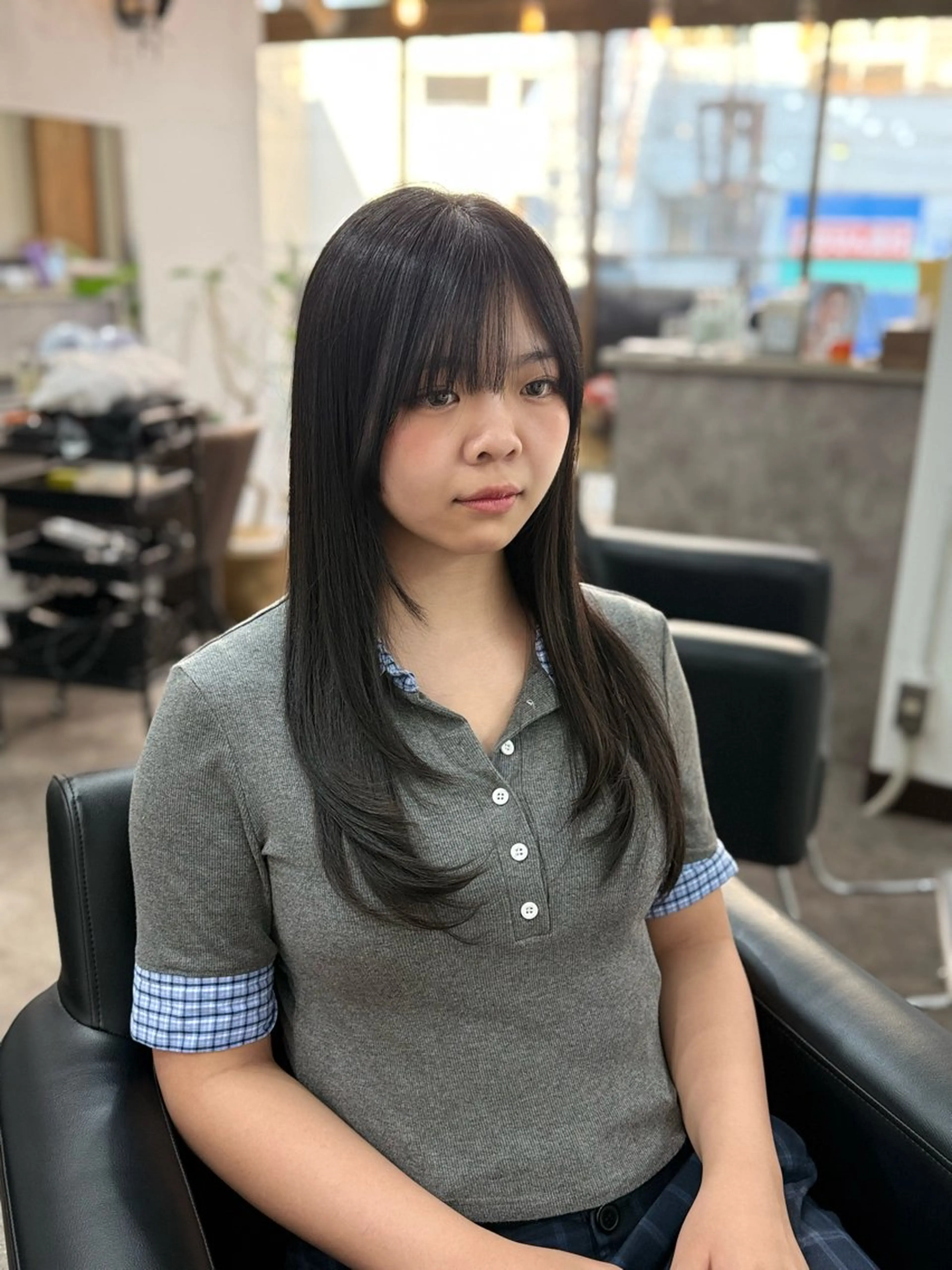 カット（レイヤー、韓国風、ハッシュカットから選べる）➕韓国風コテ巻きヘアセット➕シャンプーブロー込みの写真