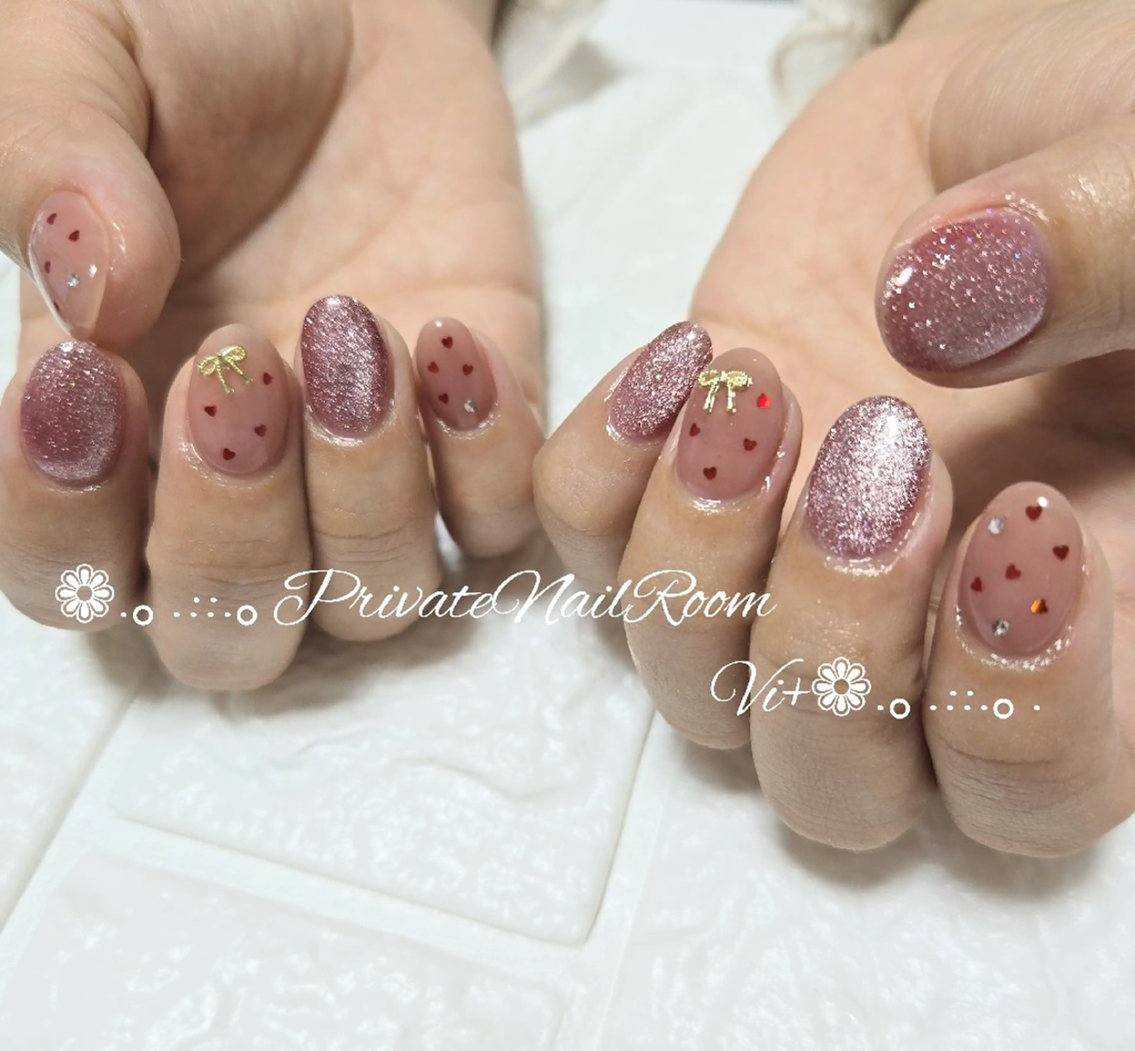 ネイル ハンドネイル Nail Room Vi+のネイルデザイン