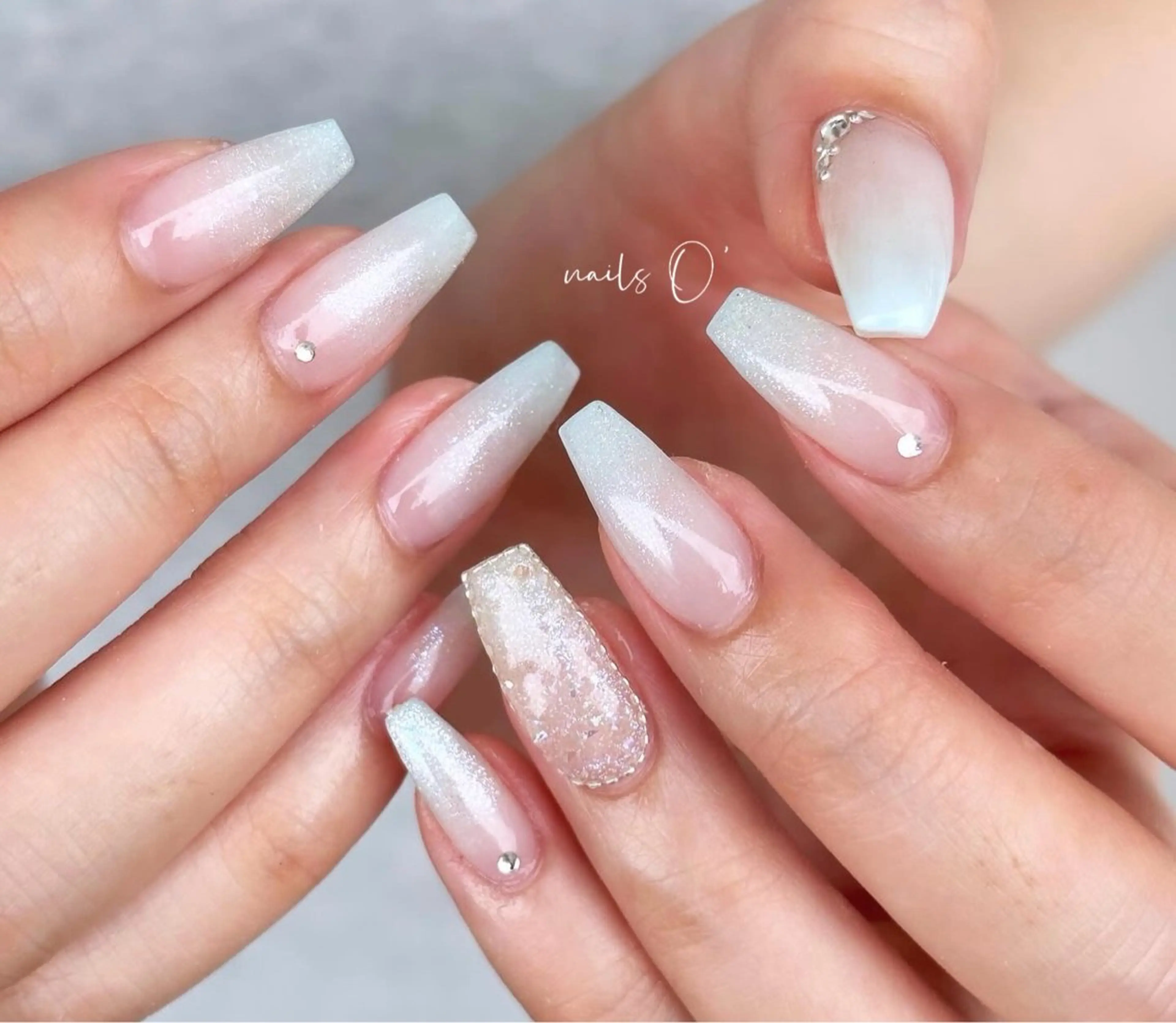 ネイル 大人可愛いネイル🎗 Hinaのネイルデザイン