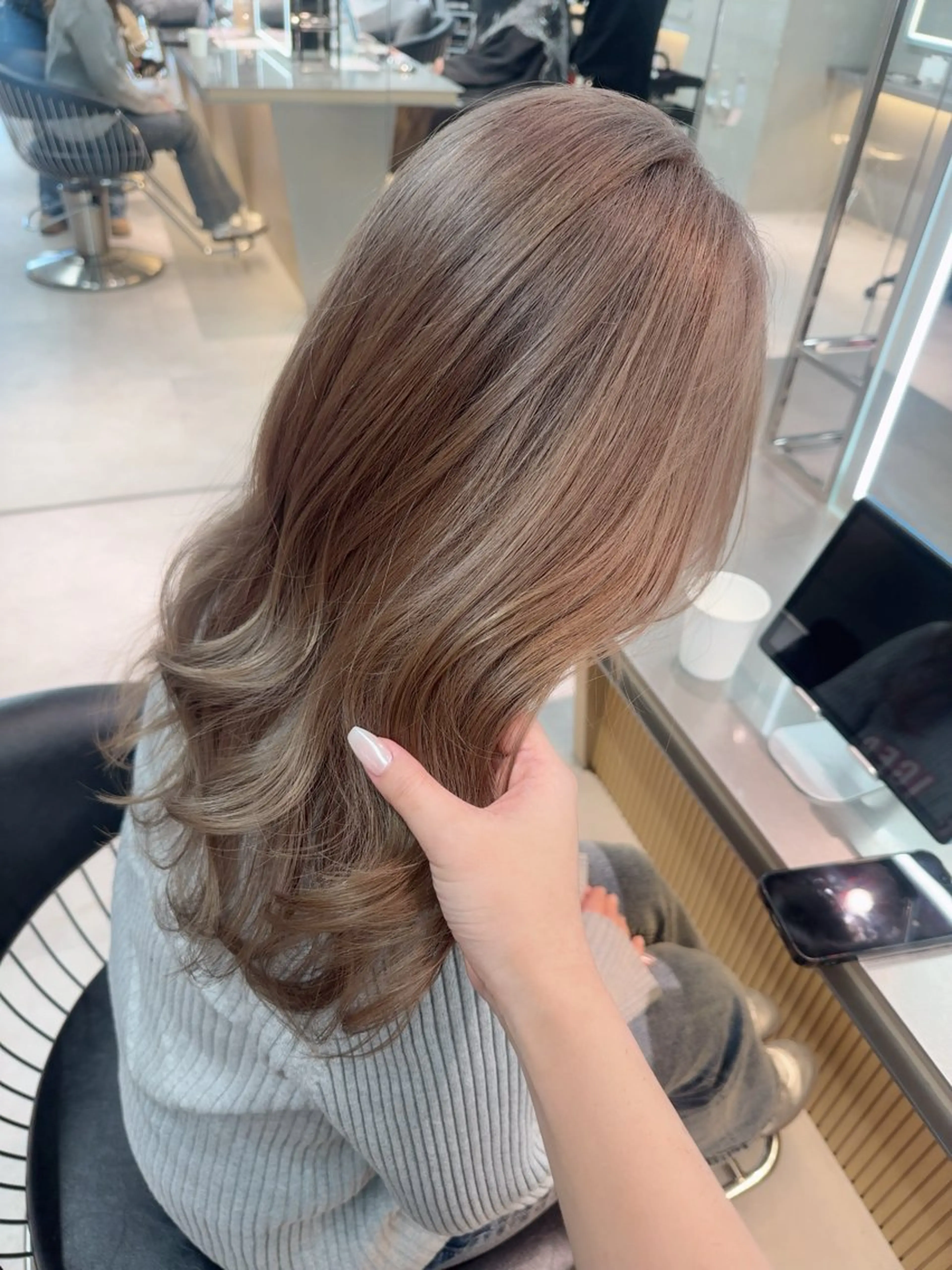 セミロング カラー ヘアアレンジ ヘアカラー トリートメント ARIA💎縮毛矯正 ブリーチ💎複雑履歴のヘアスタイル