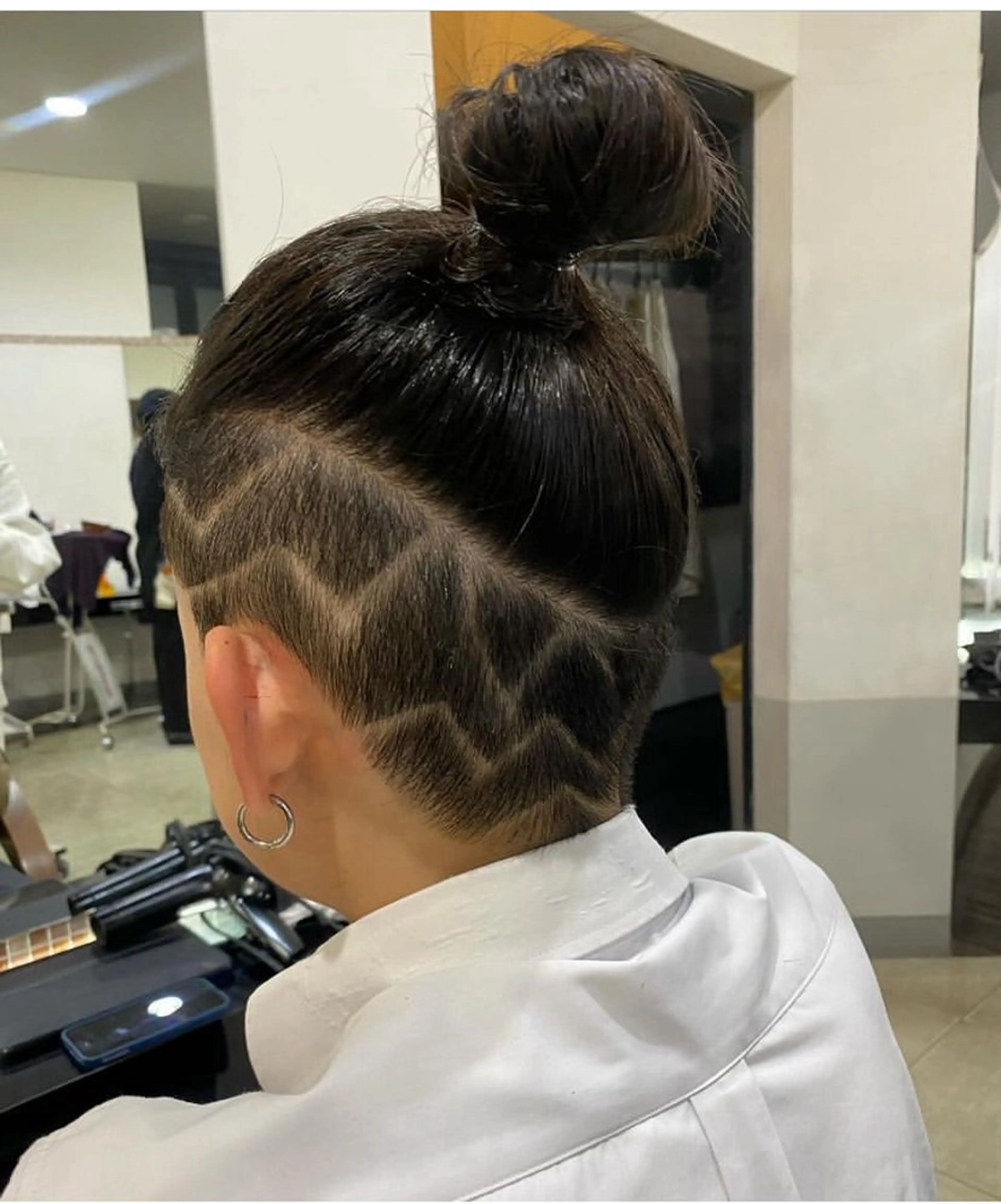 メンズ マンバンヘア DISCOHAIRsanc（ルジャルダン町田）所属・烏山 達也のヘアスタイル