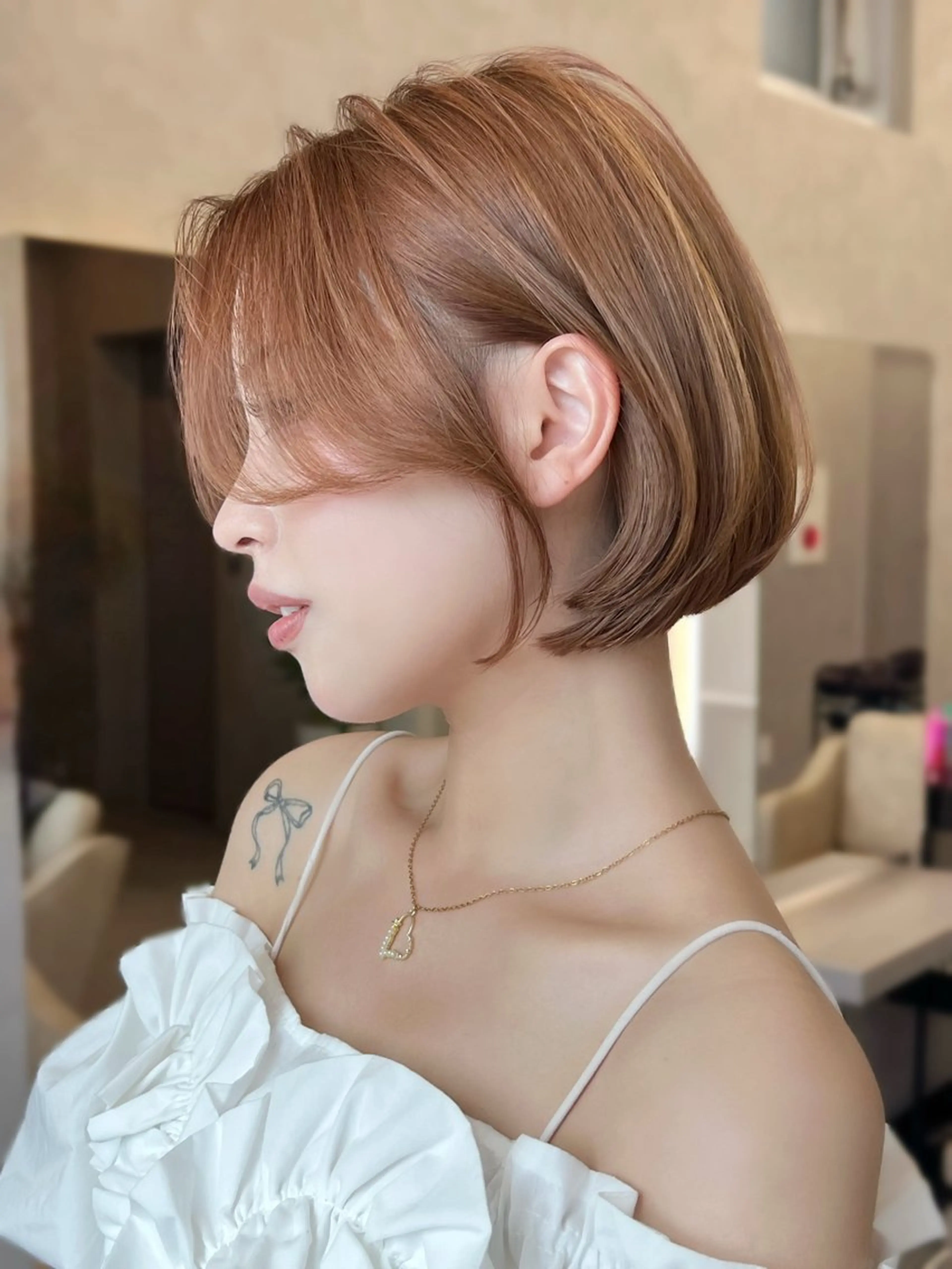 ミディアム レイヤーカット カット トリートメント Omnis所属・山中 欧輔のヘアスタイル