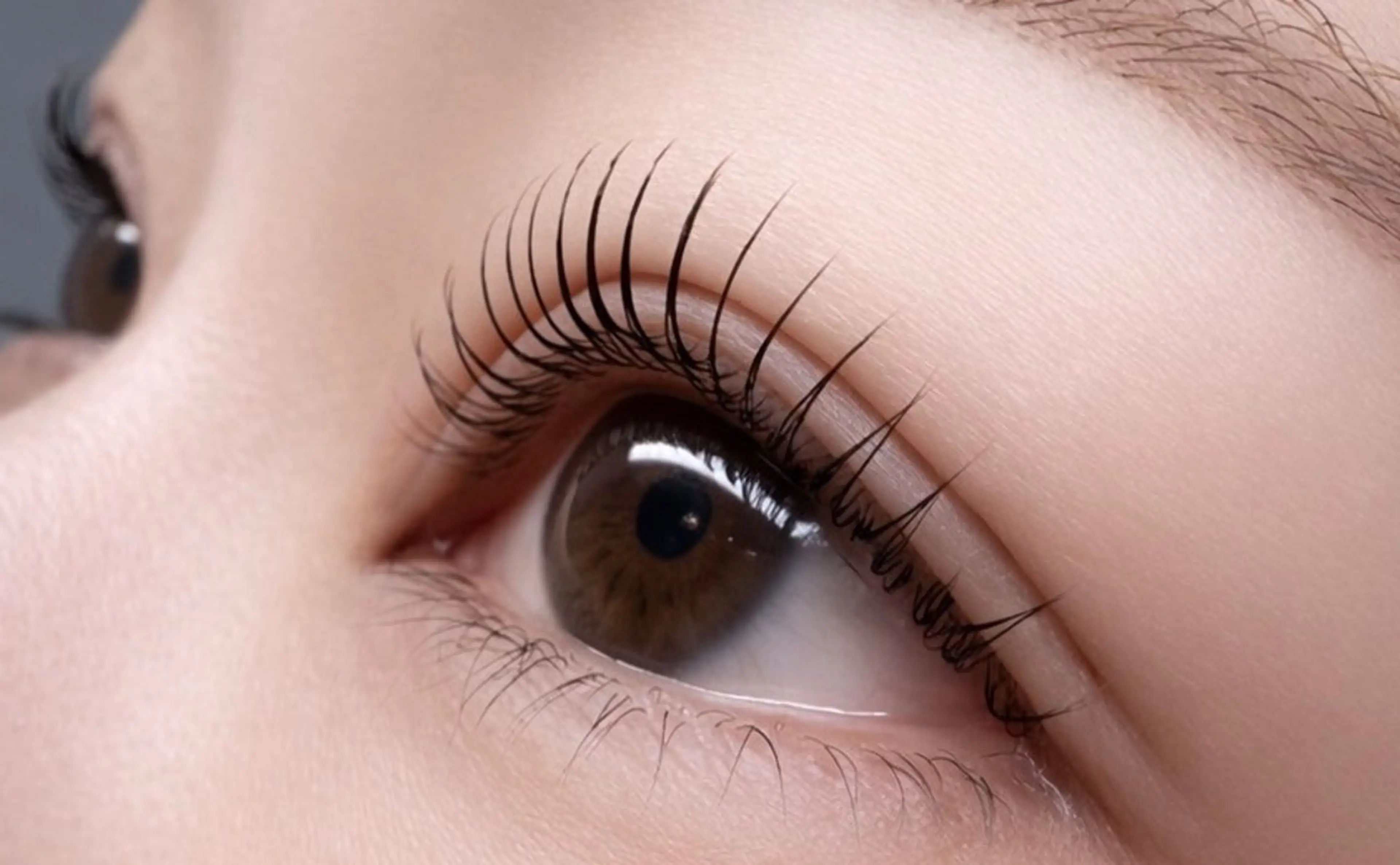 マツエク・マツパ Eyelash Salon Glück所属・佐久間 春菜のマツエク・マツパデザイン