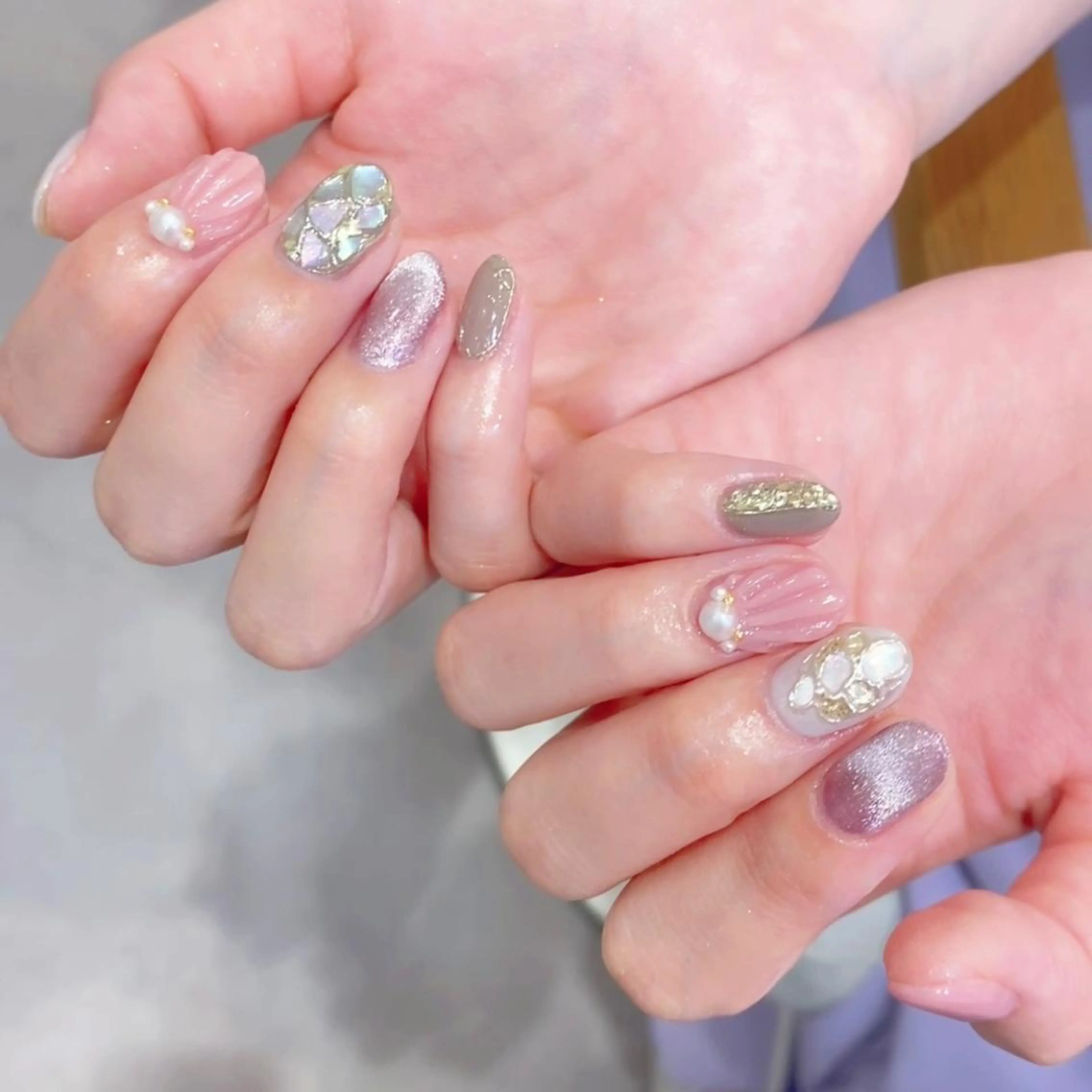 ネイル gluck(グリュック)所属・なかがわ まゆこのネイルデザイン