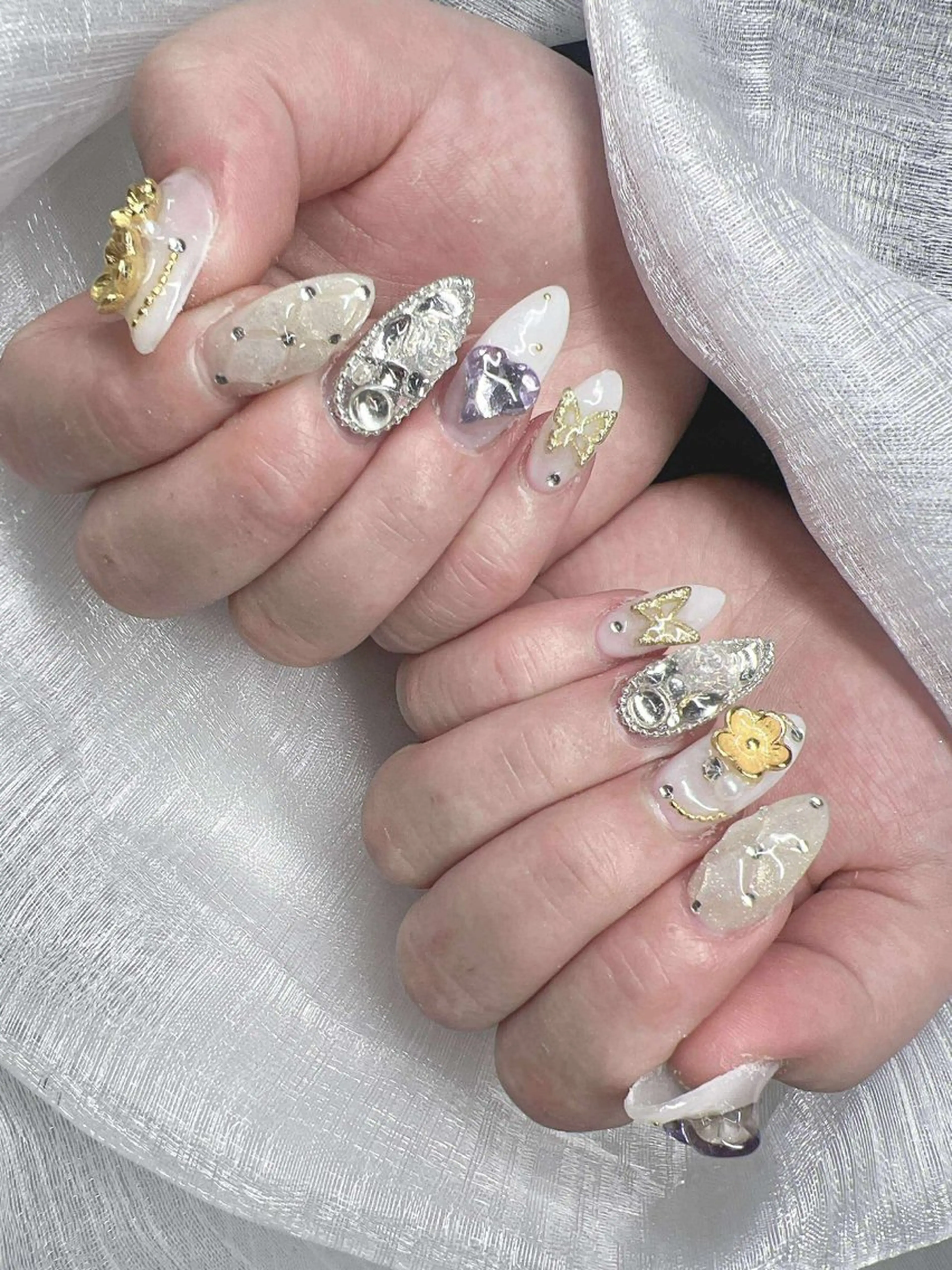 ネイル ハンドネイル Lee Nailsのネイルデザイン