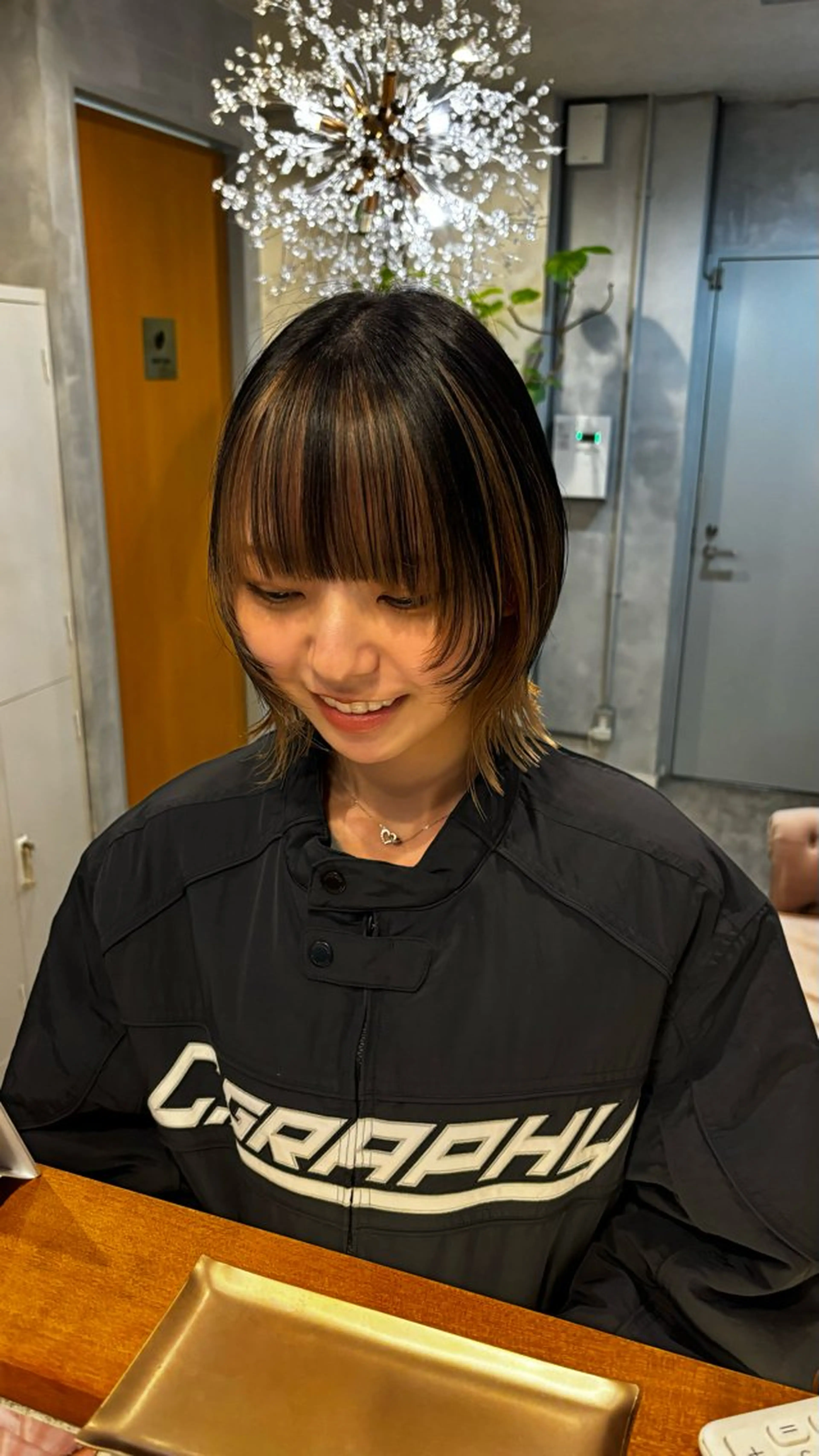 ショート 顔まわりレイヤー 顔周りカット レイヤーカット ﾔﾏｼﾀ ﾘﾘのヘアスタイル