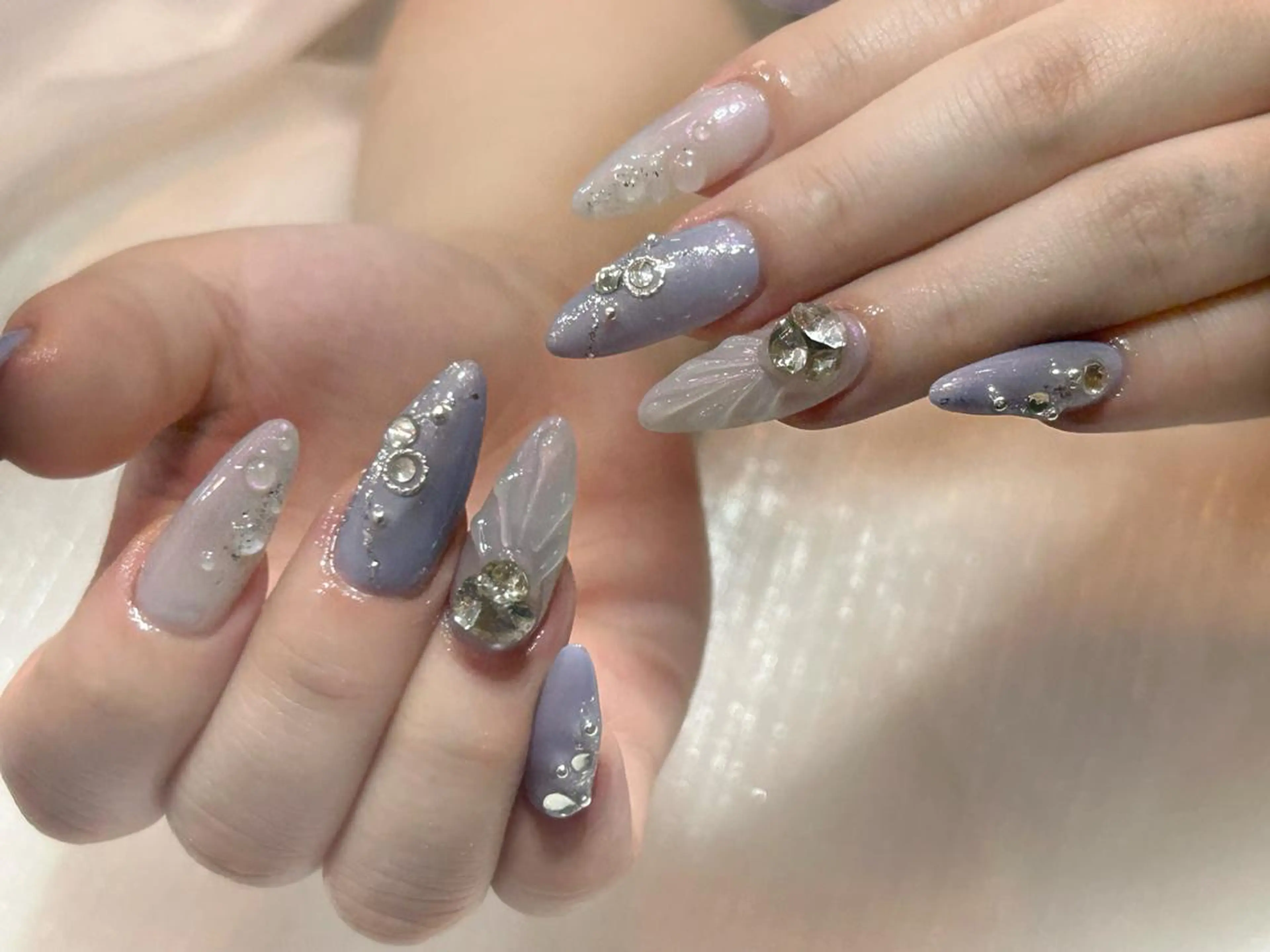 ネイル VIVIAN リサのネイルデザイン