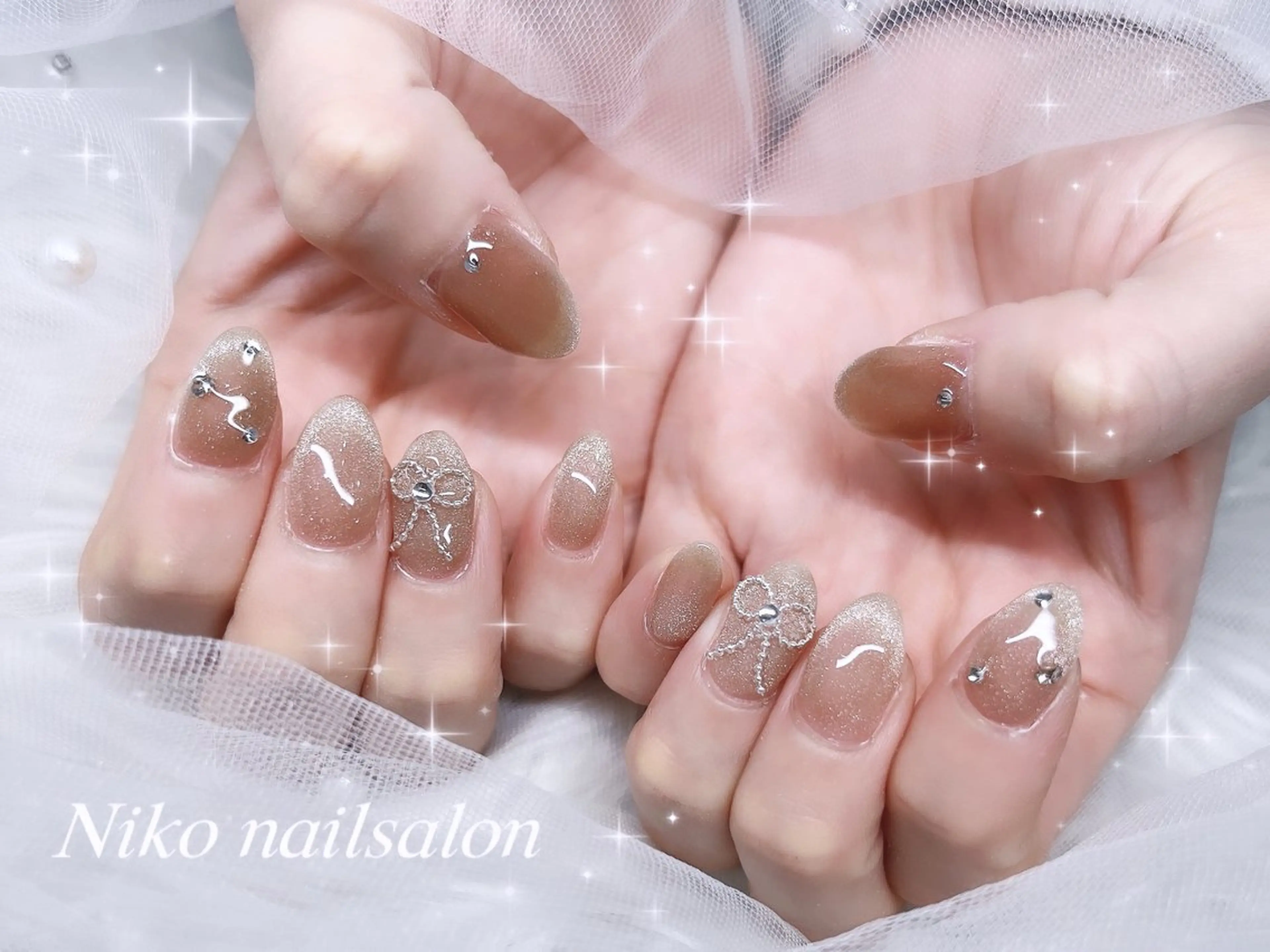 ネイル リボン Niko nailサロンのネイルデザイン
