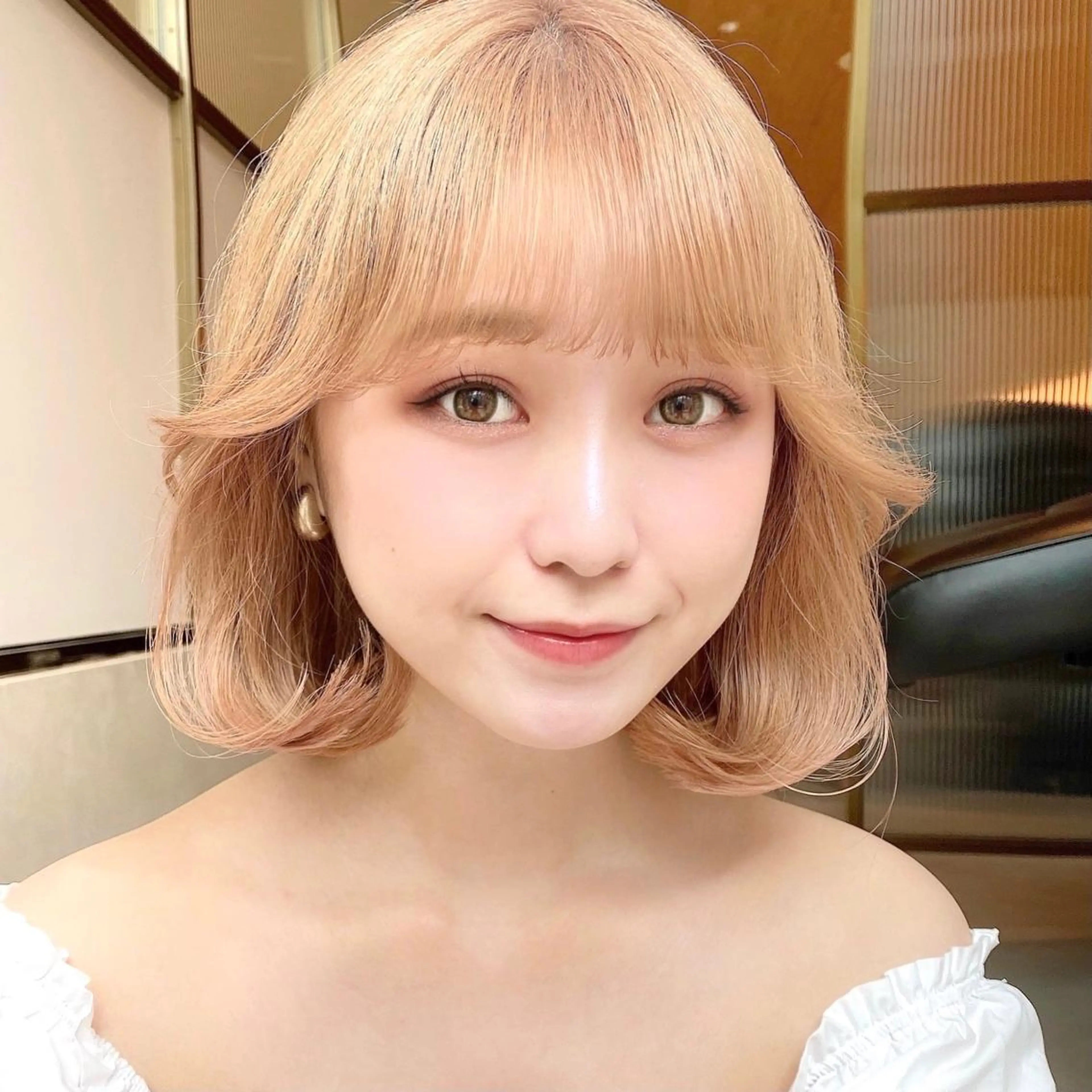 ミディアム 韓国くびれレイヤー 🇰🇷はづきのヘアスタイル