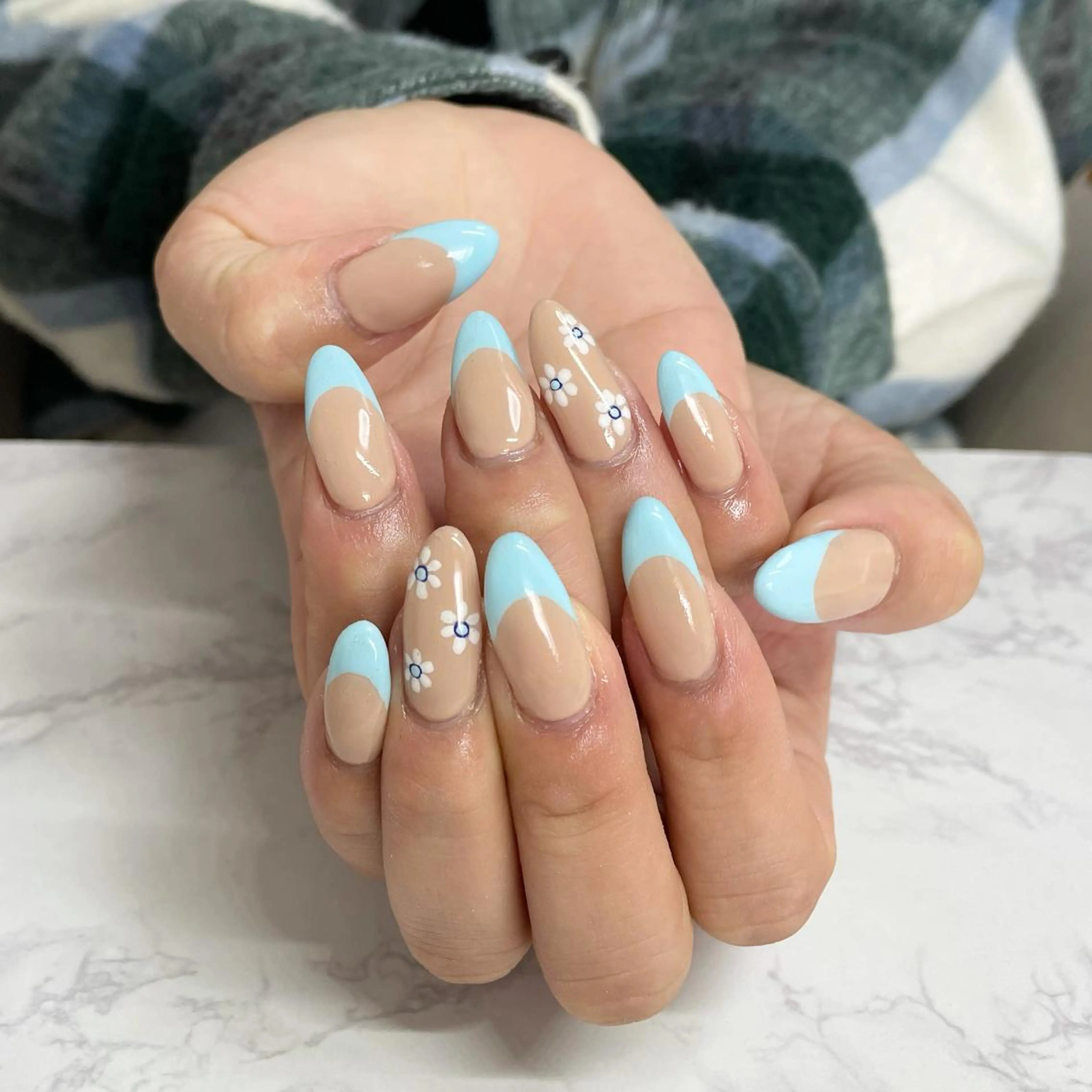 ネイル FELICE ﾌｪﾘｰﾁｪのネイルデザイン