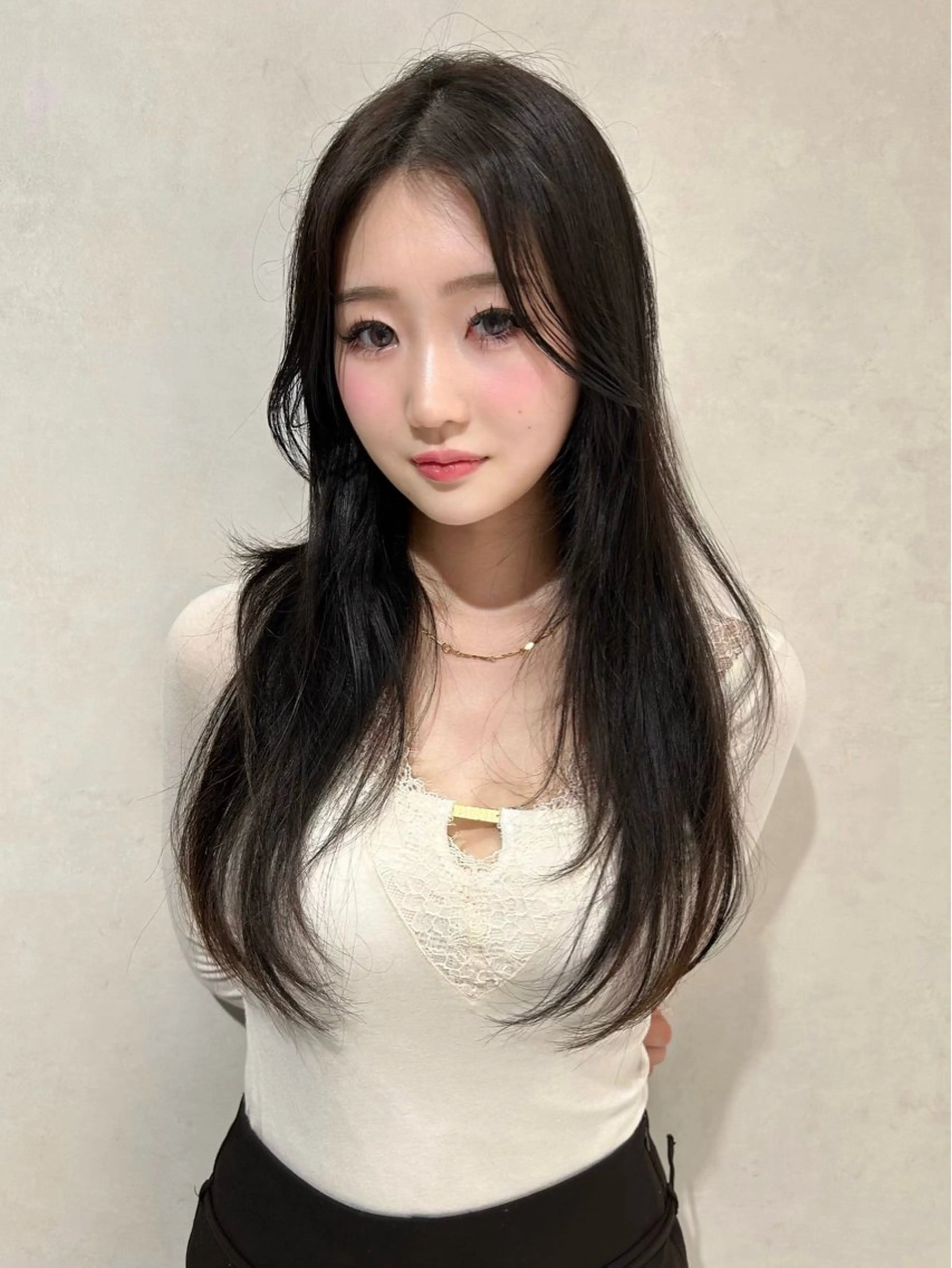 ロング カラー ヘアアレンジ メンズ Salowin原宿ash所属・‎透明感×艶髪 ‎🫒maki🎀のヘアスタイル