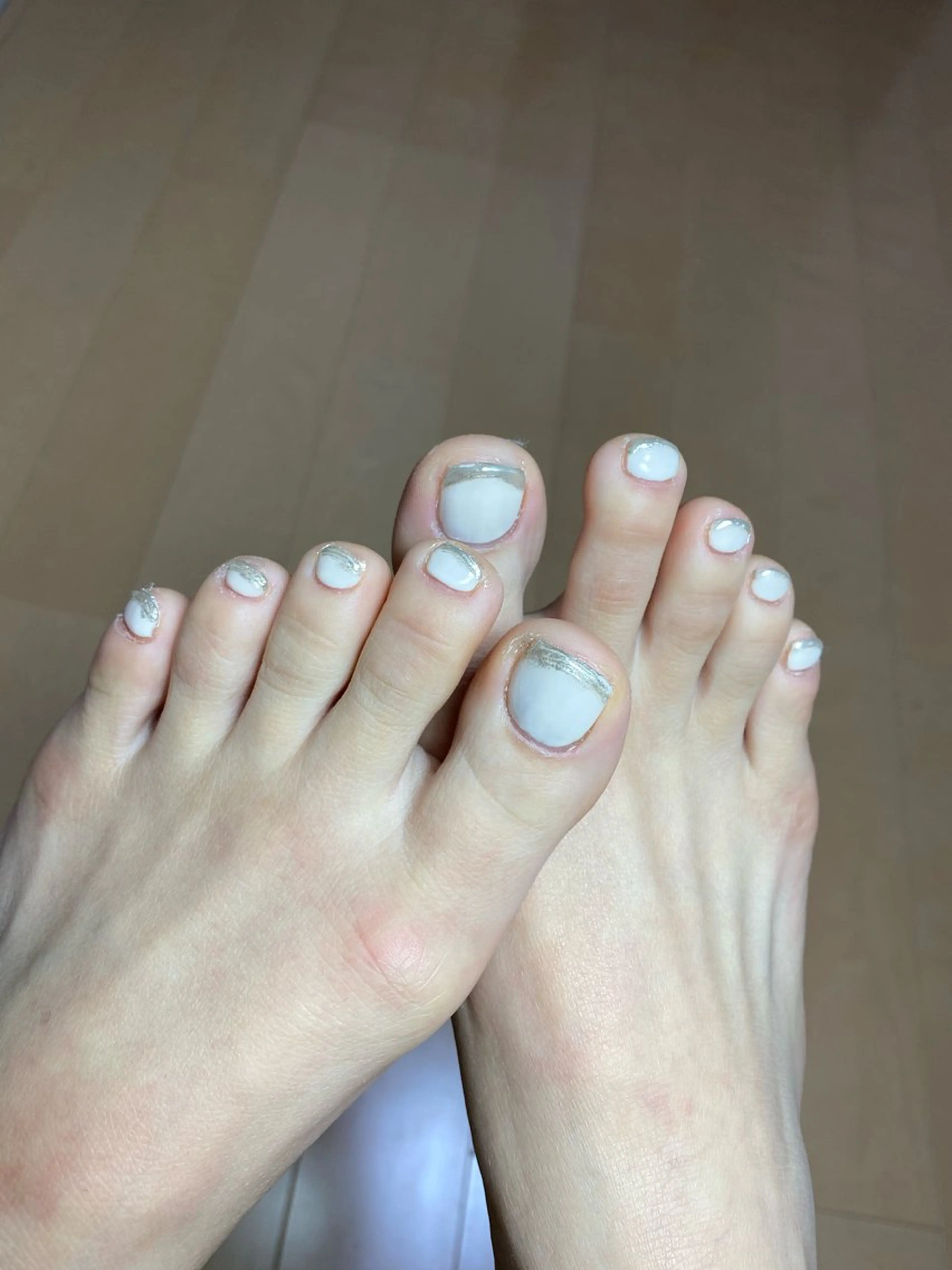 ネイル フットネイル ミラーネイル COCO+所属・COCO +のエステ・リラクイメージ