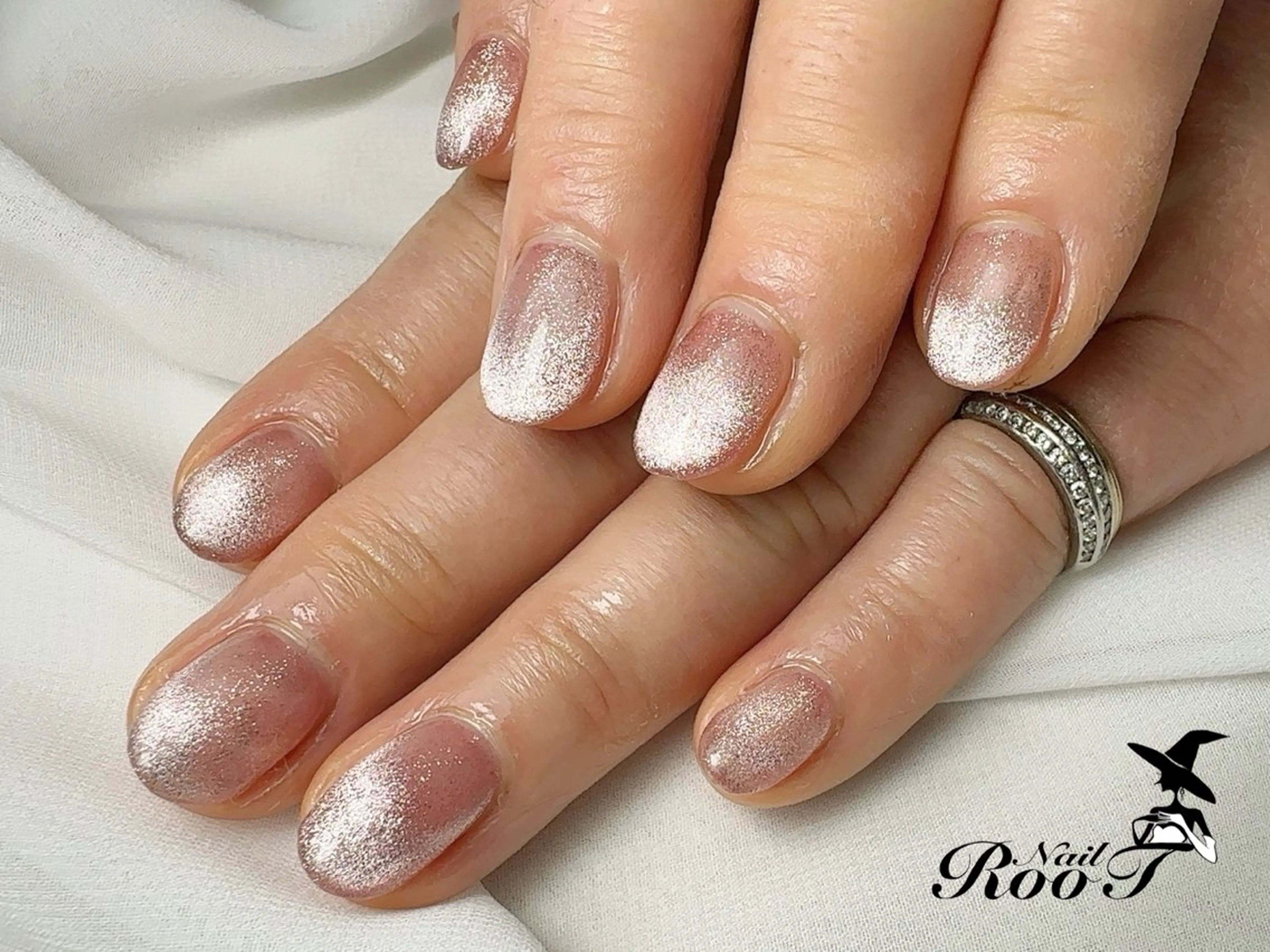 ネイル マグネットネイル ハンドネイル RooT Nailのネイルデザイン