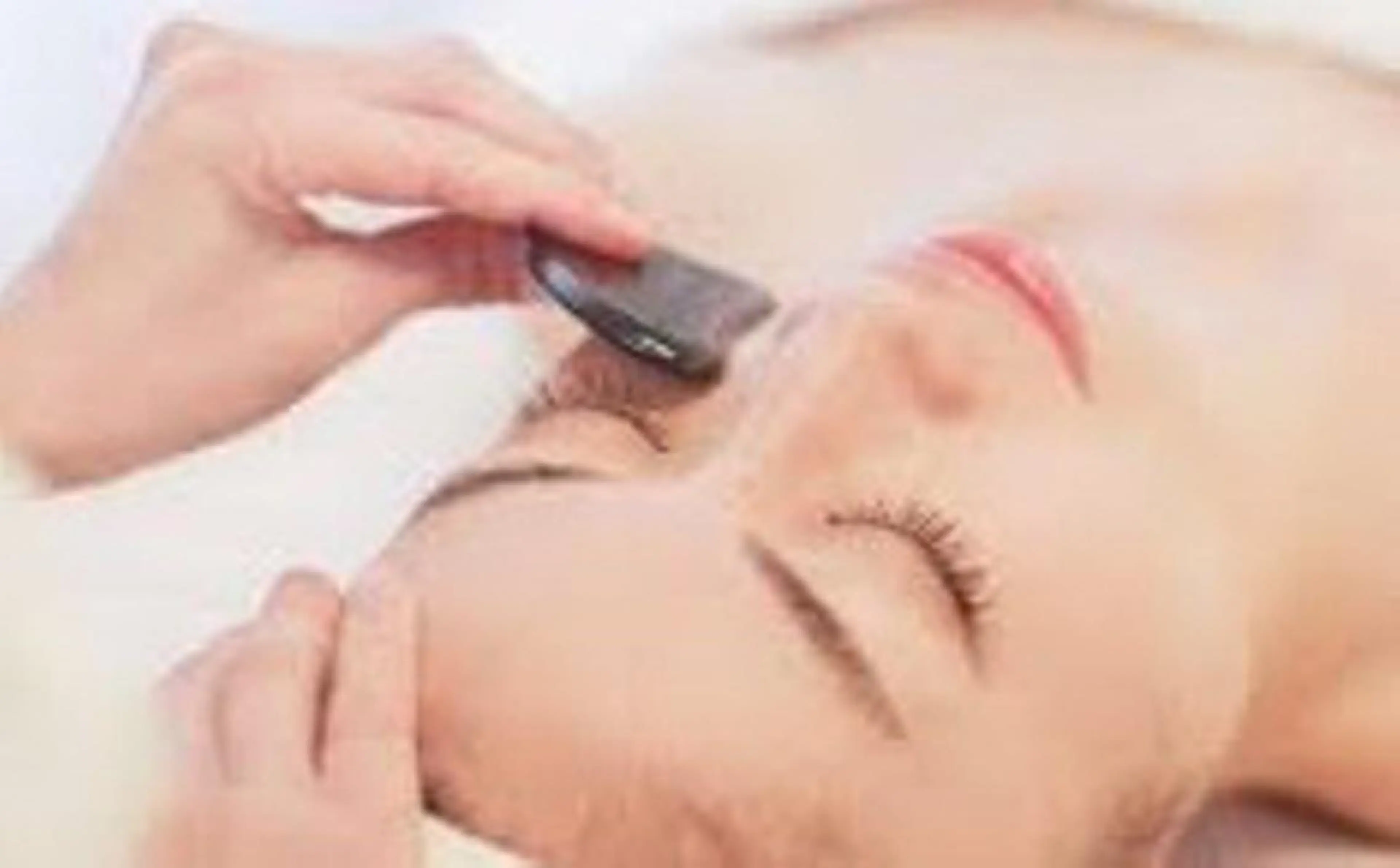 星野 晴のマツエク・マツパデザイン