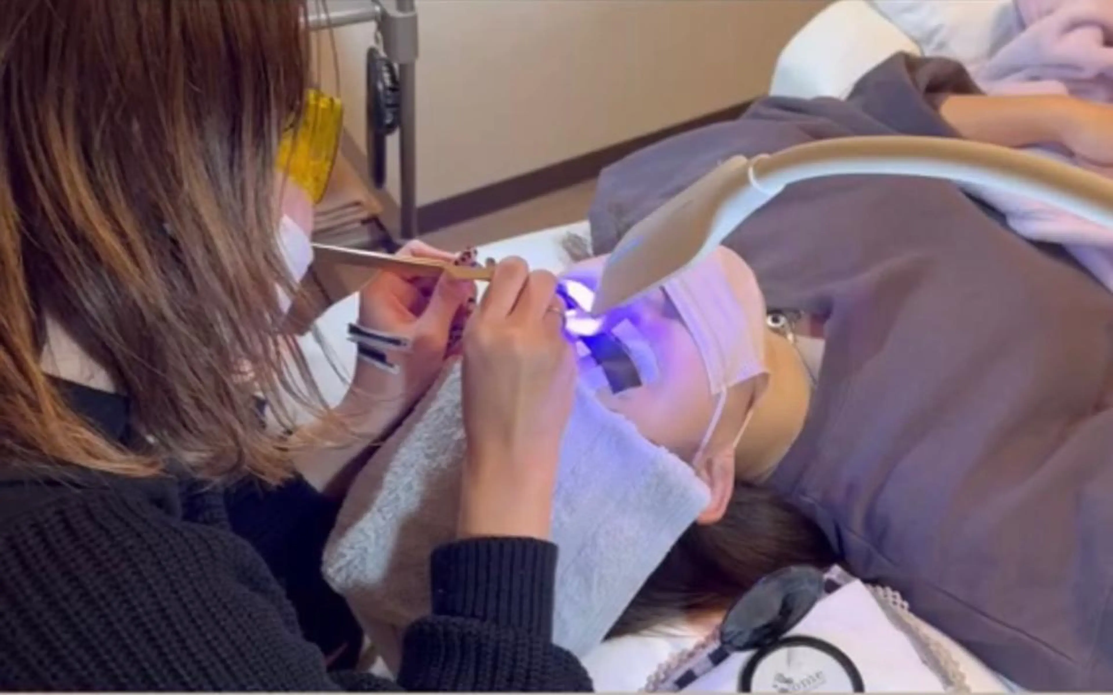 マツエク・マツパ アンジュール の家のヘアスタイル