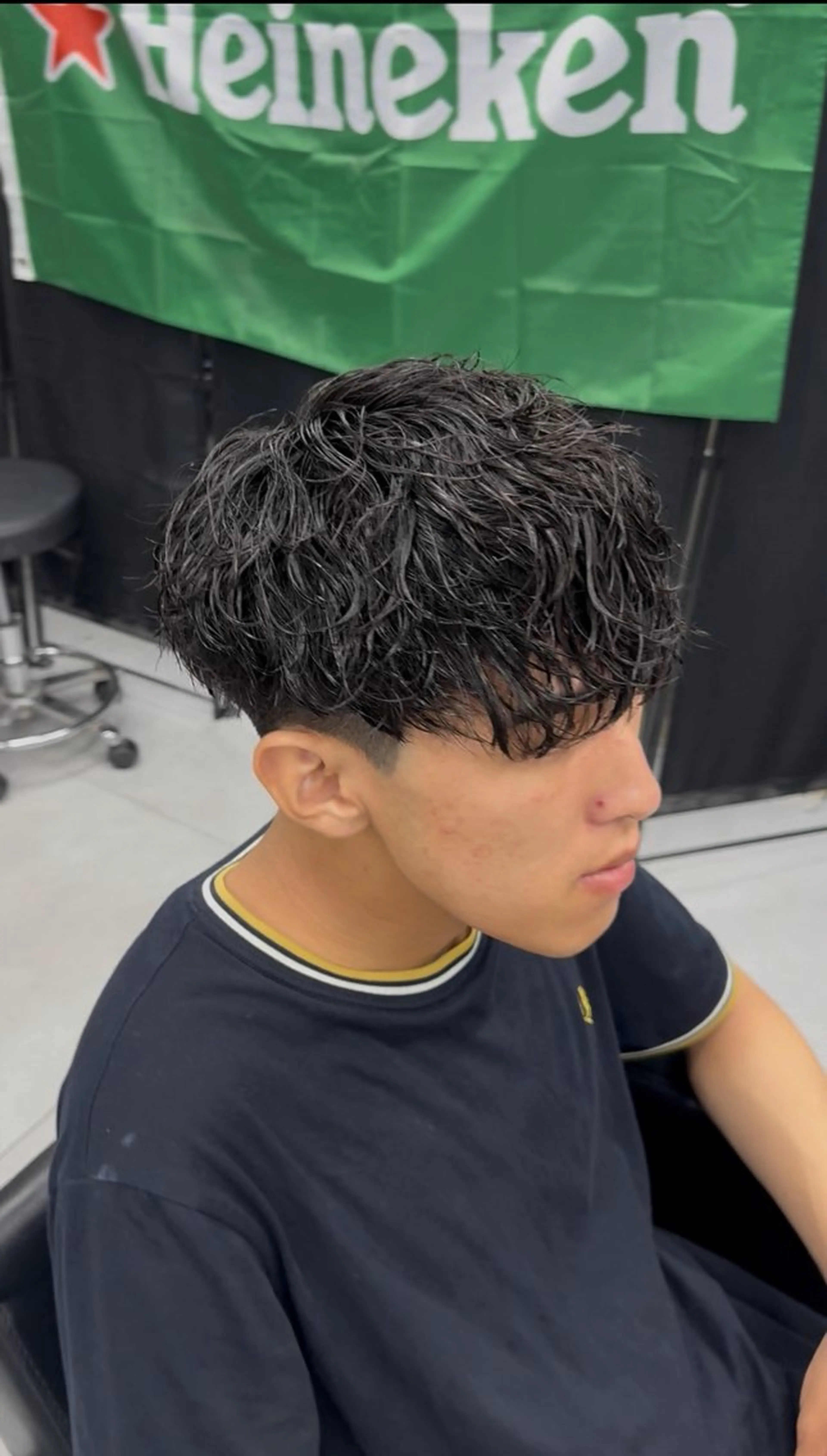 ショート パーマ メンズ メンズパーマ カット パーマ Buzzy 大畠　慎三郎のヘアスタイル