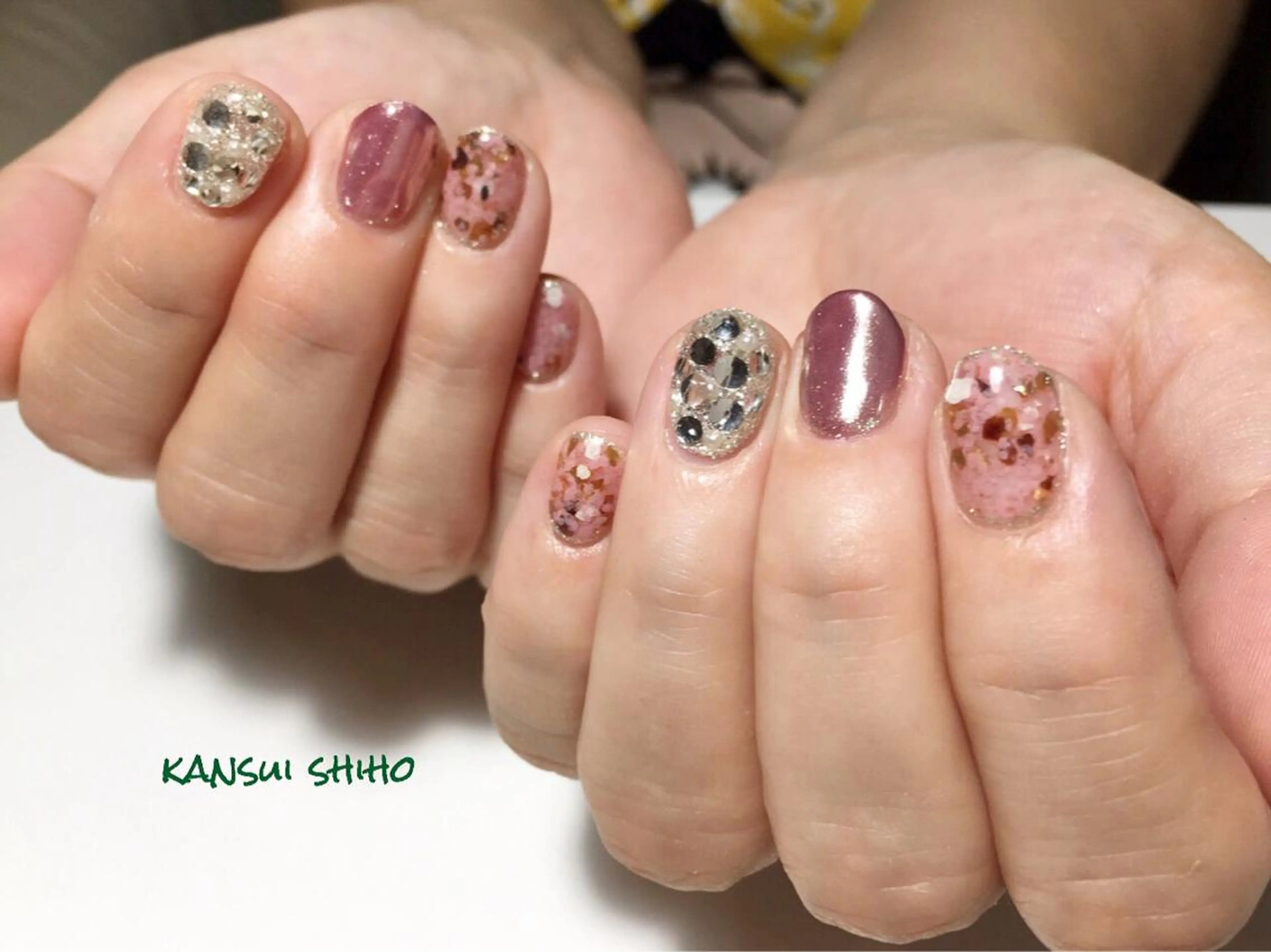 ネイル Elio所属・Elio 国泰寺のネイルデザイン