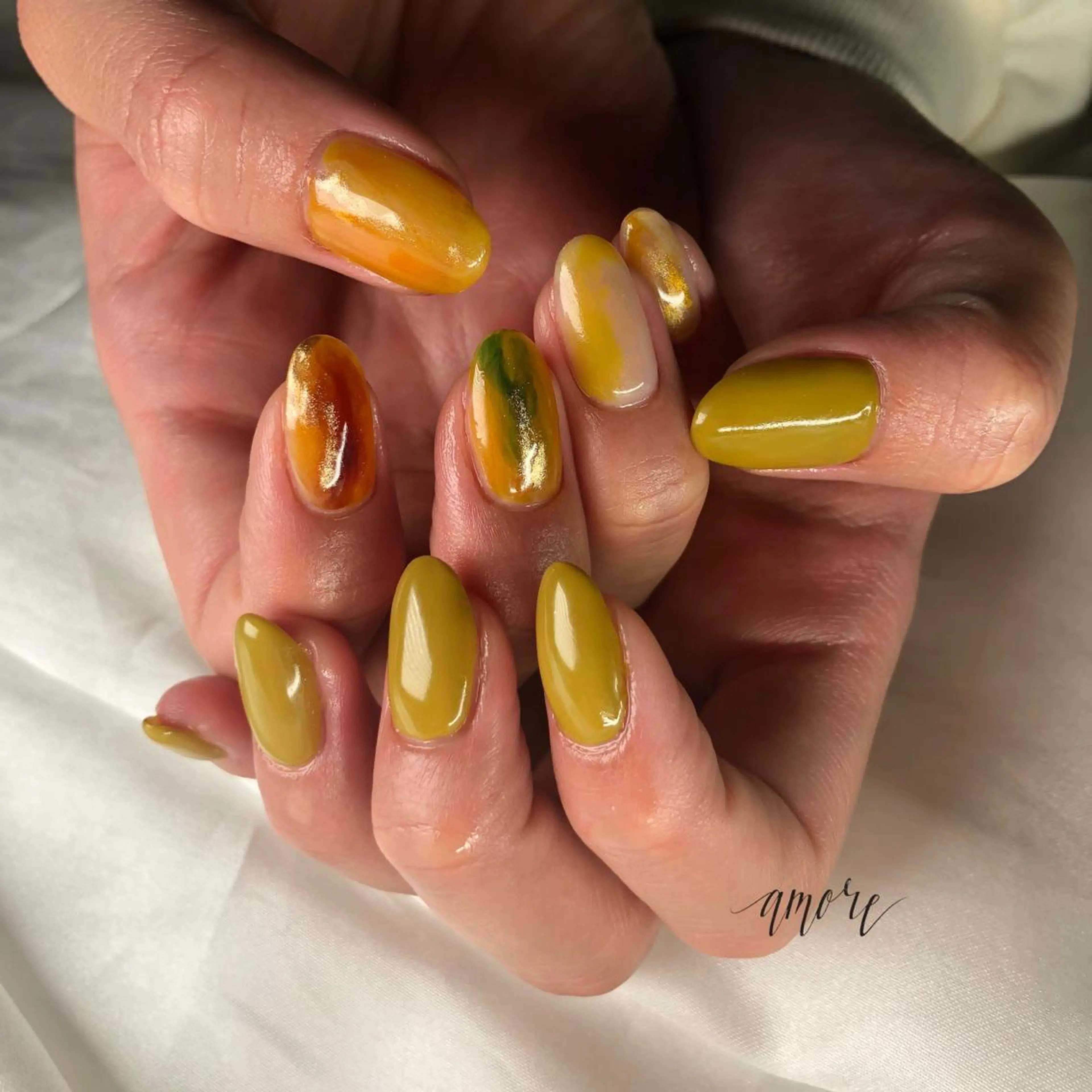 ネイル ジェルネイル 氷ネイル・うるうるネイル キラキラネイル マグネットネイル ミラーネイル You kyehwaのネイルデザイン