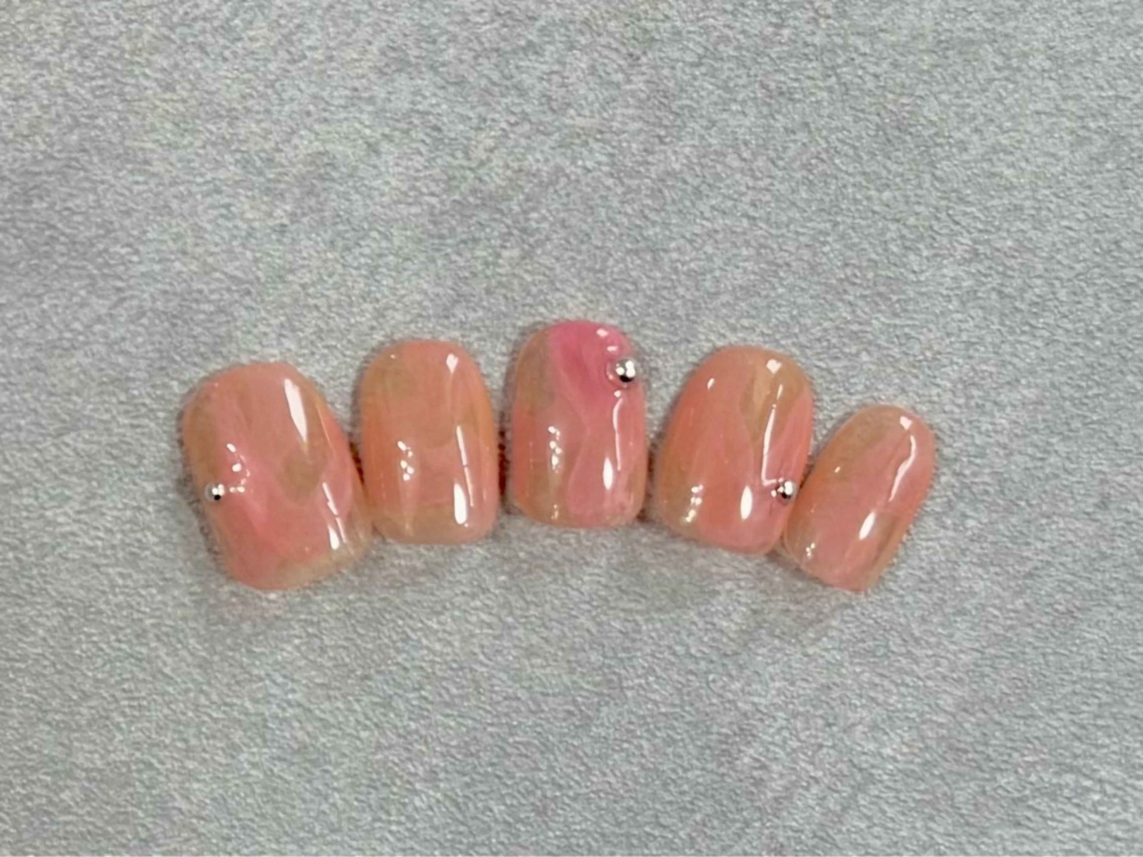 ネイル M's salon所属・長田 カナのネイルデザイン