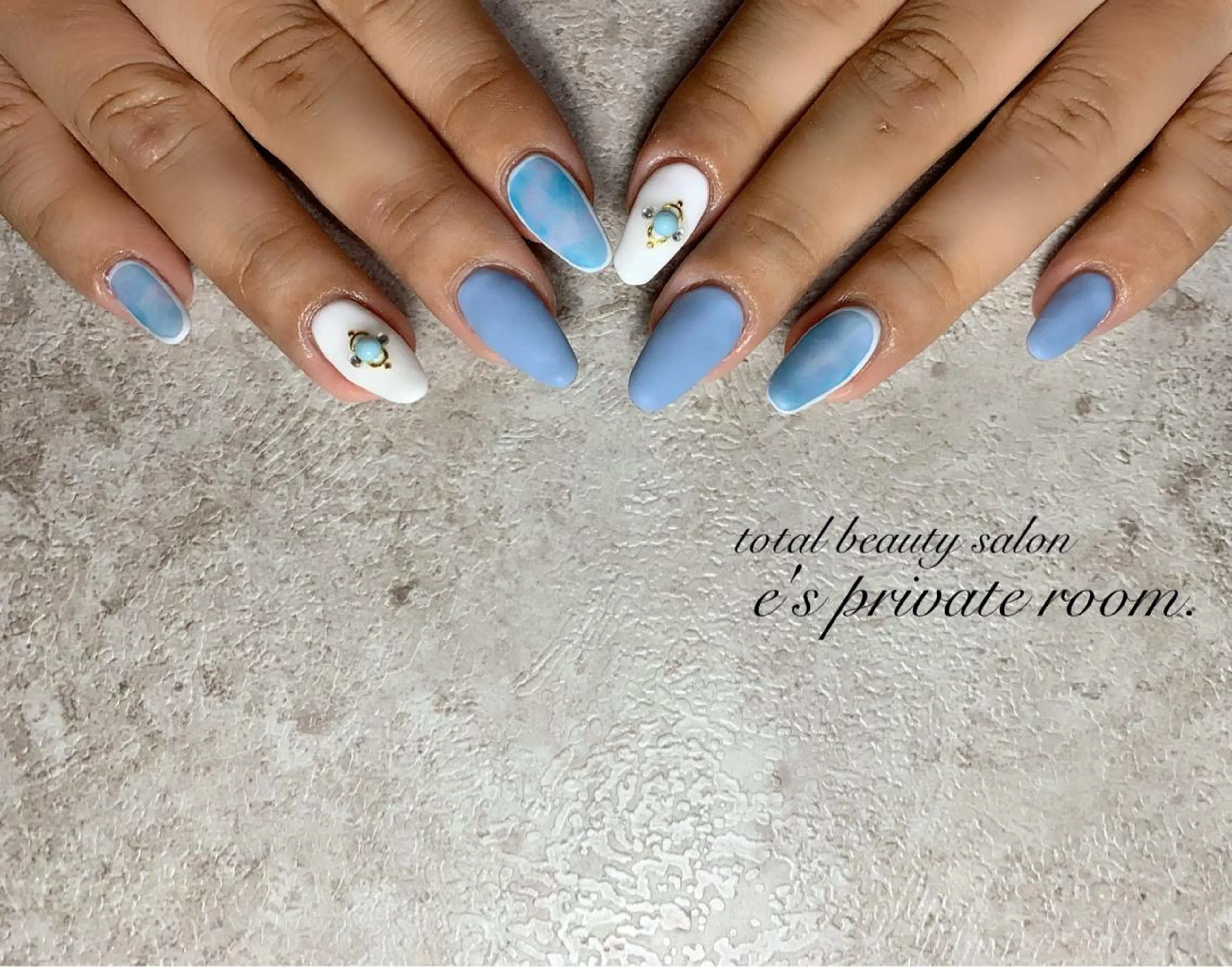 ネイル LAVISH nail salonのネイルデザイン