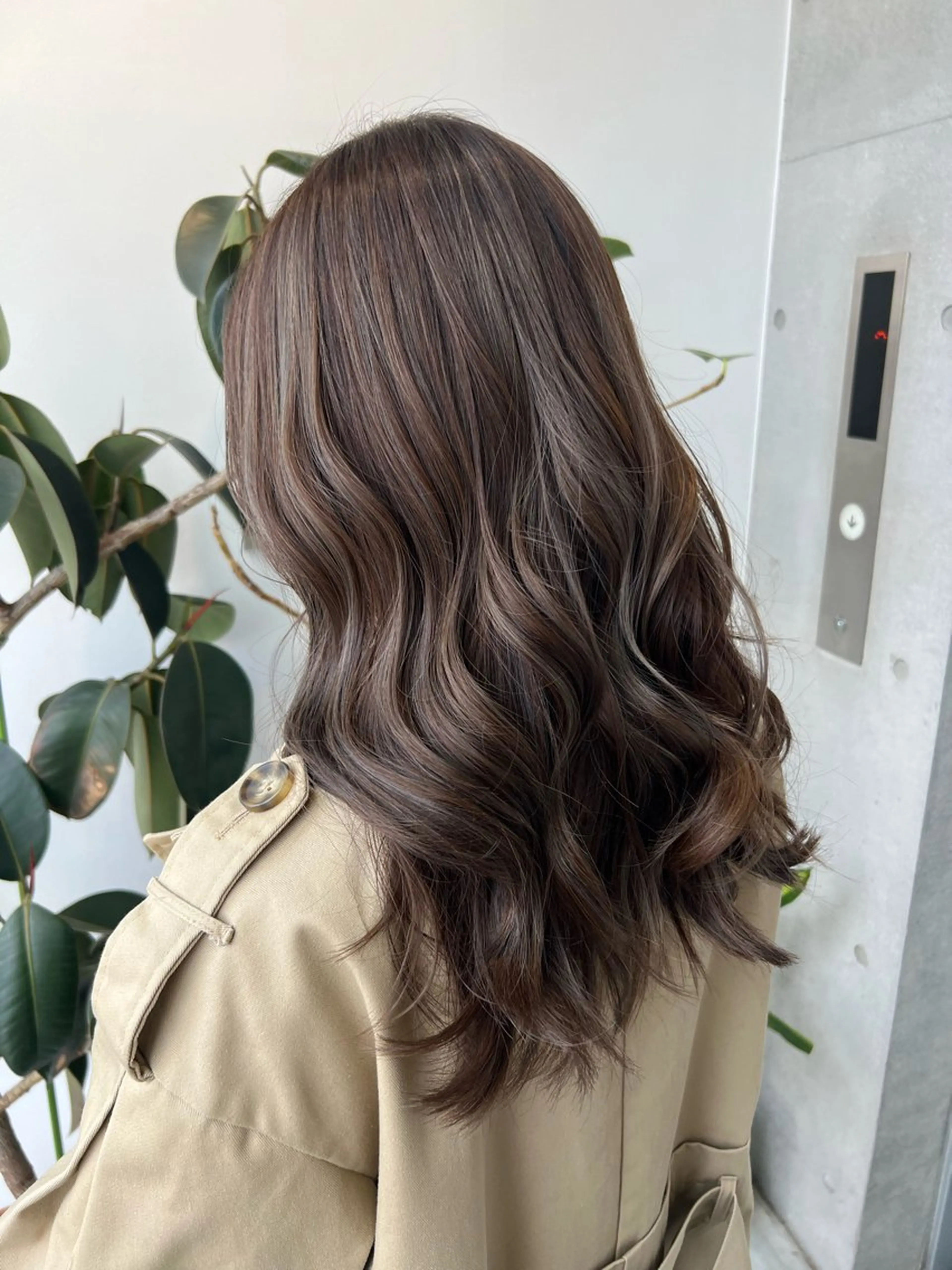 セミロング カラー パーマ ヘアアレンジ メンズ キッズ カット ヘアカラー トリートメント ヘアセット 丁寧なカウンセリング 🌿Chiemi🌿のヘアスタイル