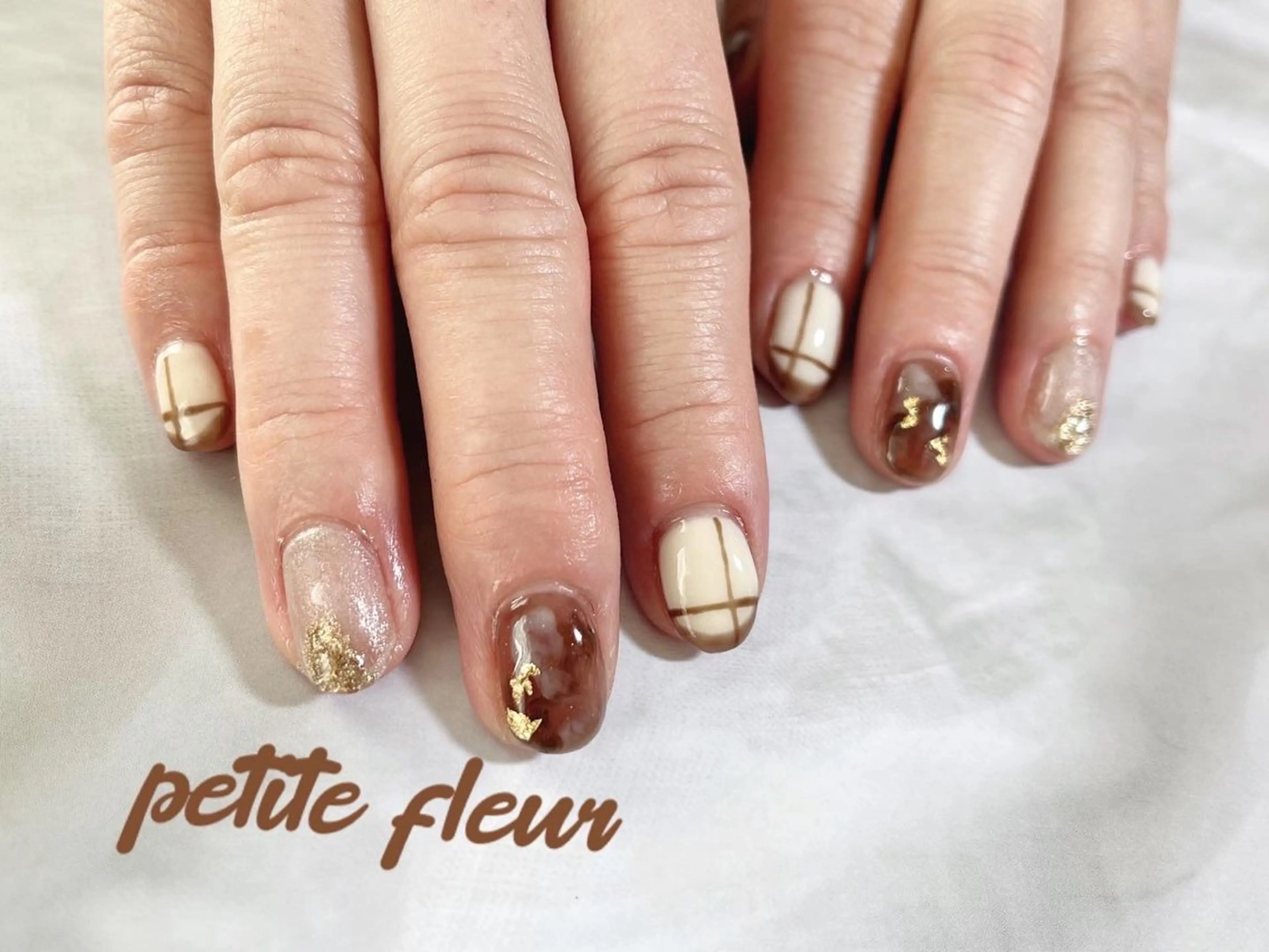 ネイル ハンドネイル ビューティーサロン プチフルールのネイルデザイン