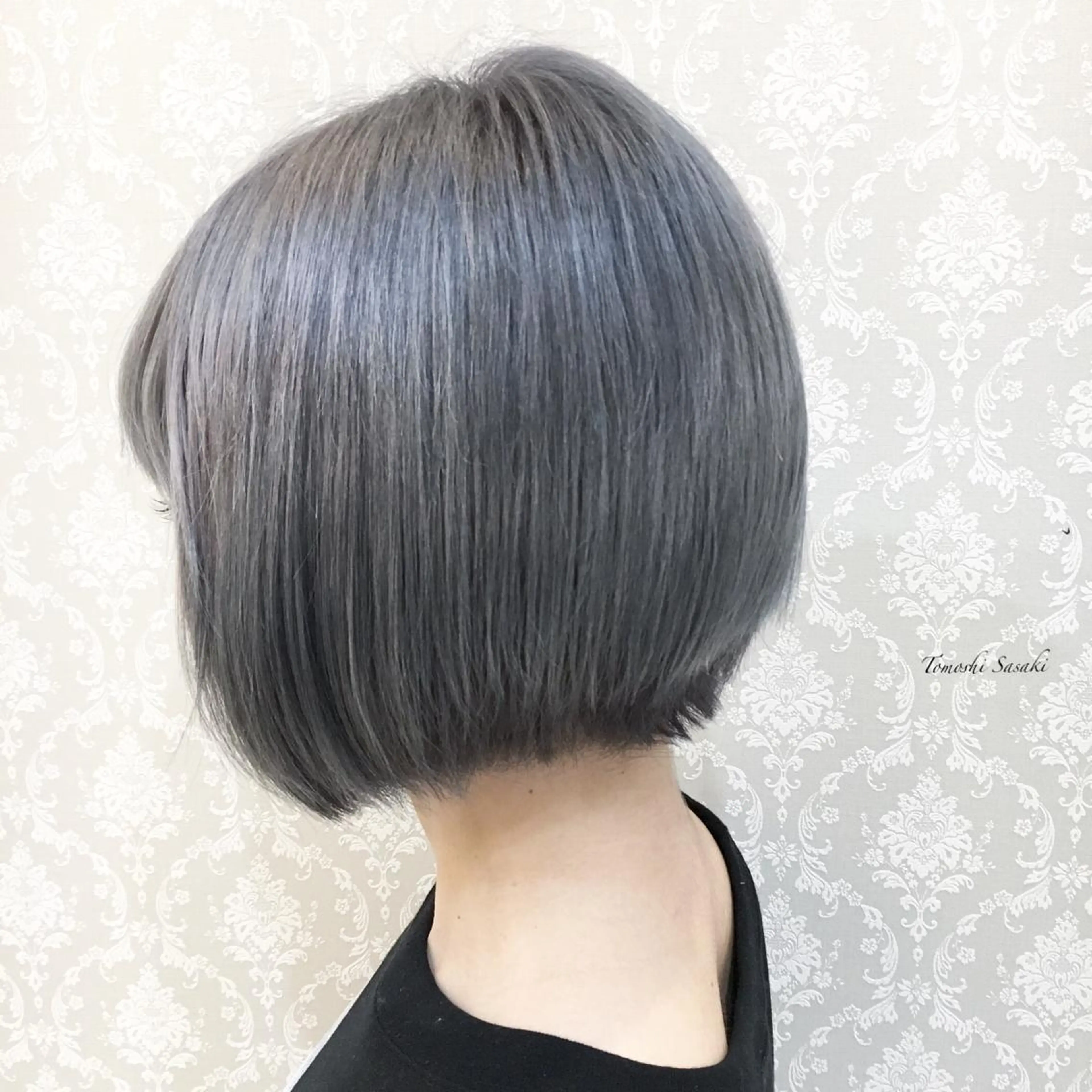 カラー アッシュ ササキ トモシのヘアスタイル
