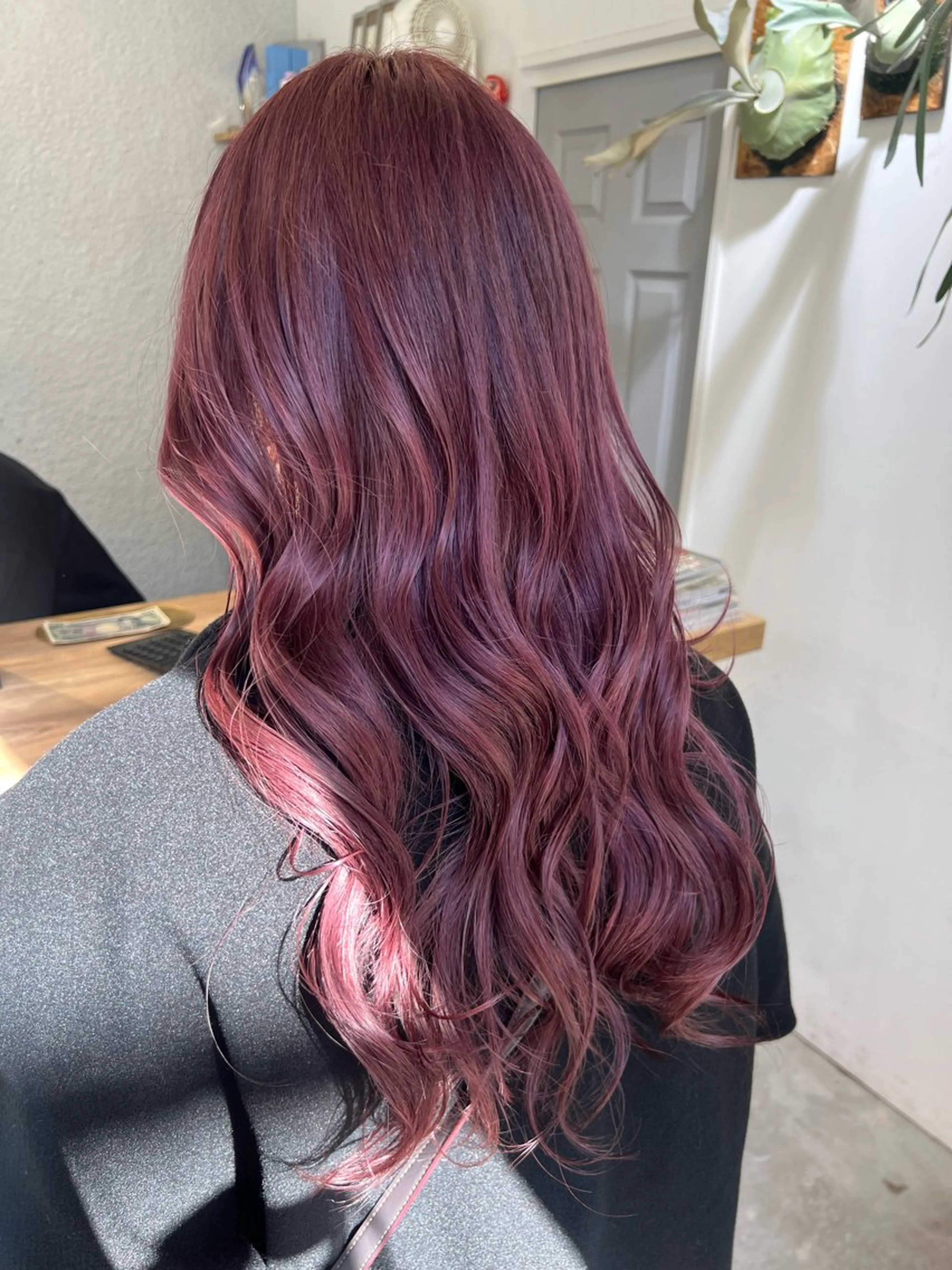 ロング カラー ベージュカラー ラベンダーカラー ピンクカラー ピンクベージュ ピンクラベンダー オタク美容師💟 チバコナツのヘアスタイル