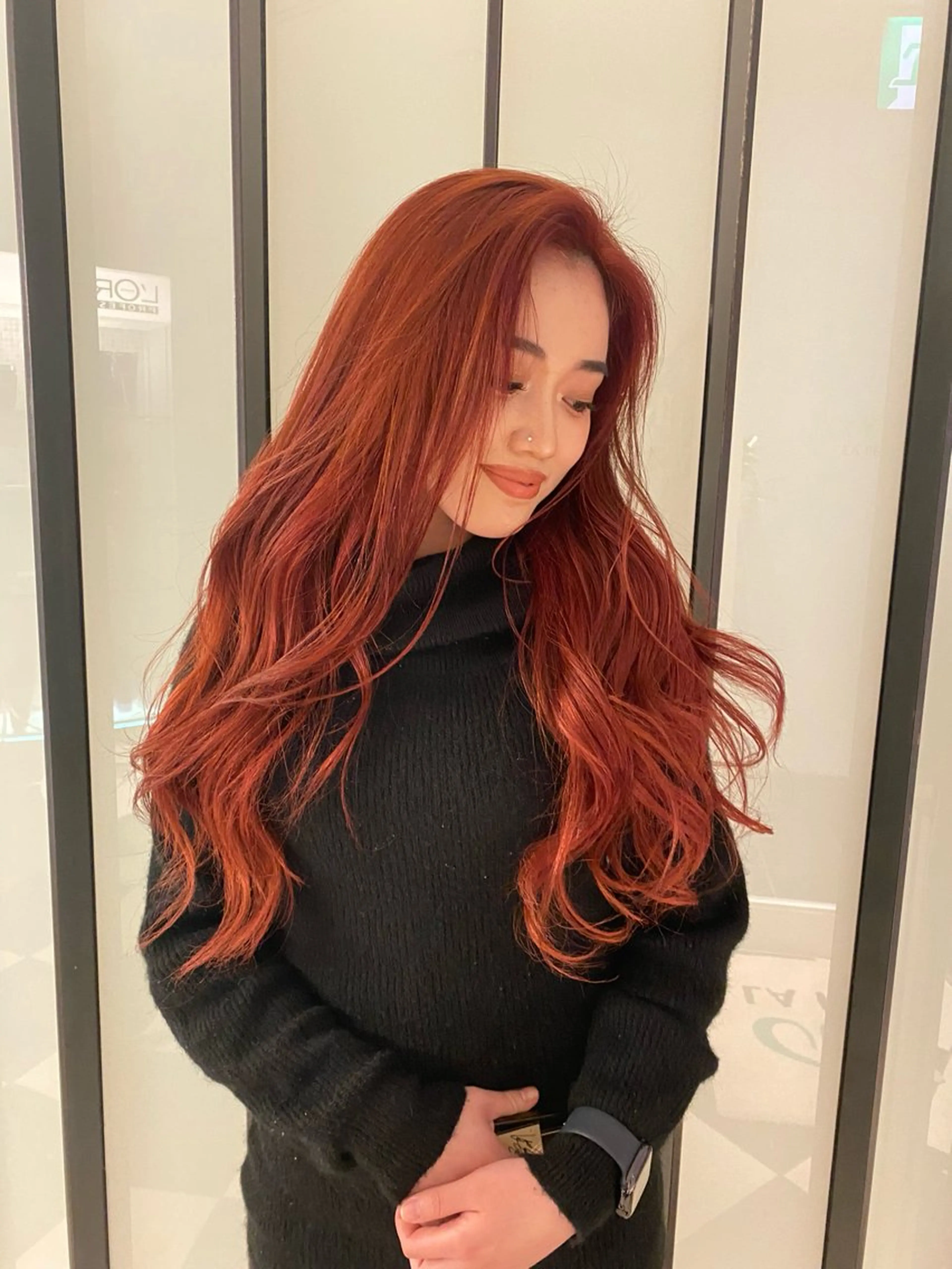 ロング カラー オレンジ 高山 沙来/レイヤー カット/髪質改善艶髪のヘアスタイル