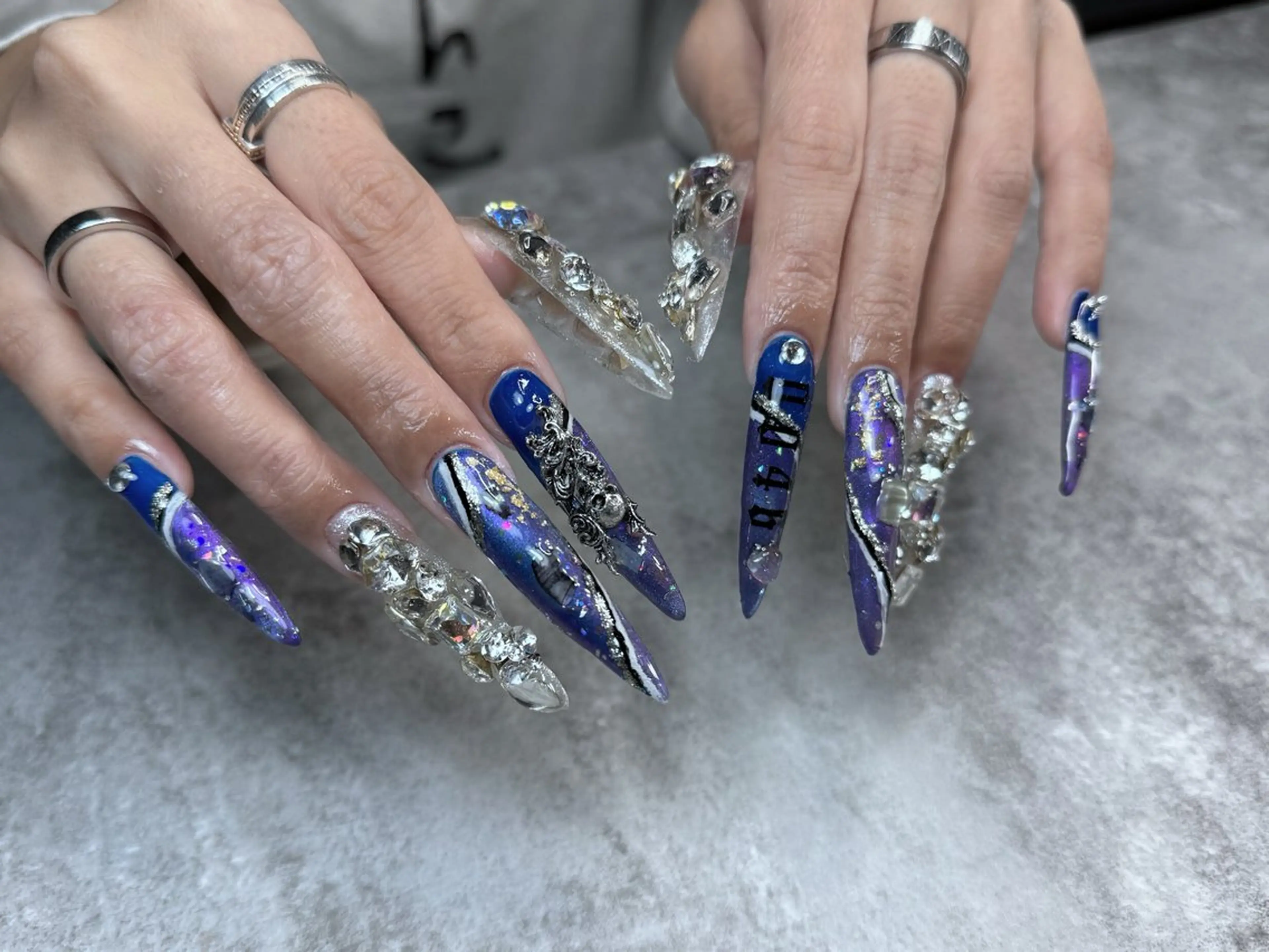 ロング ロング ハンドネイル nail sideraのネイルデザイン