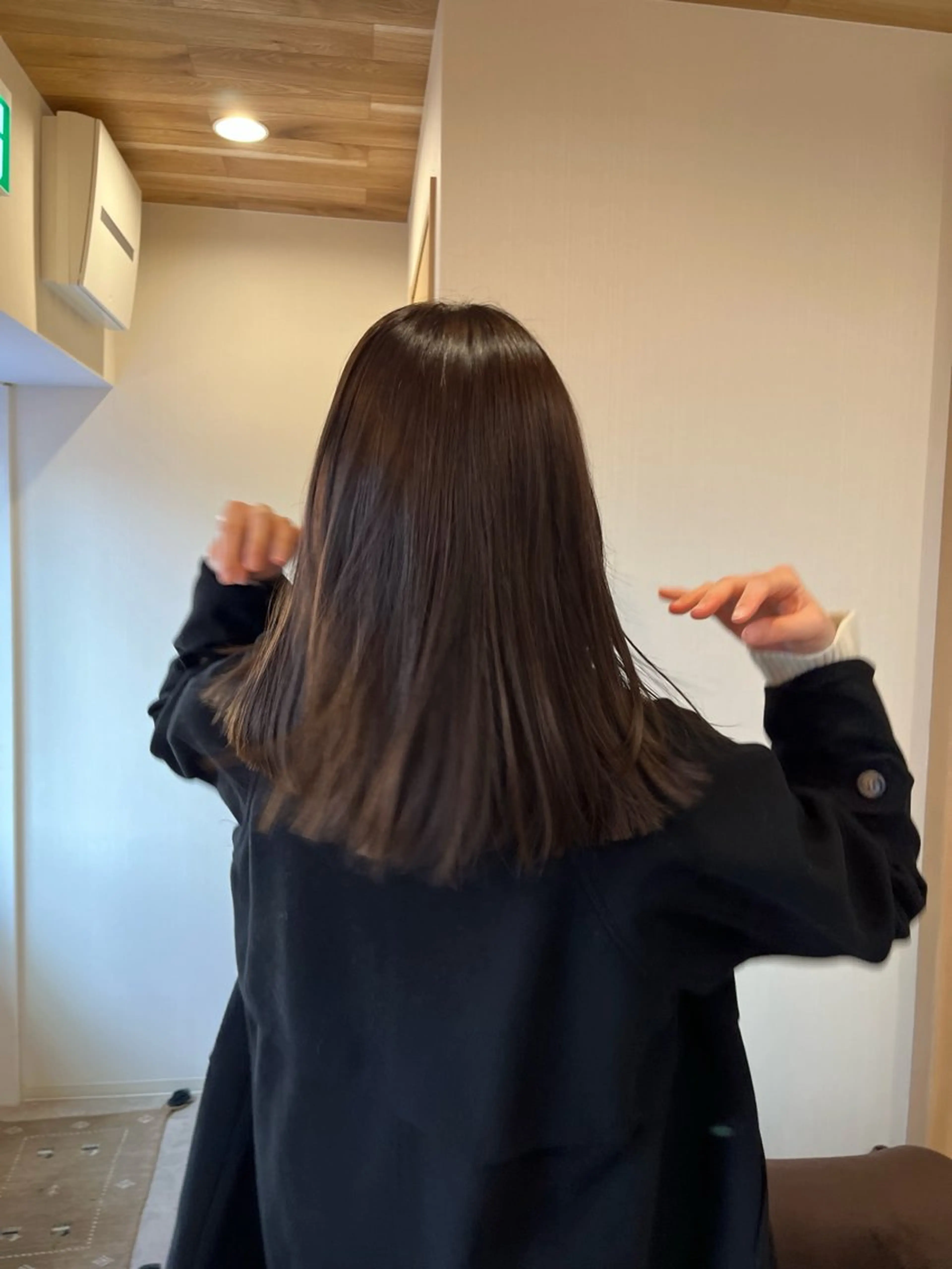 セミロング カラー ベージュカラー ブラウンカラー 下石怜子/レイヤー/ 透明感カラーのヘアスタイル