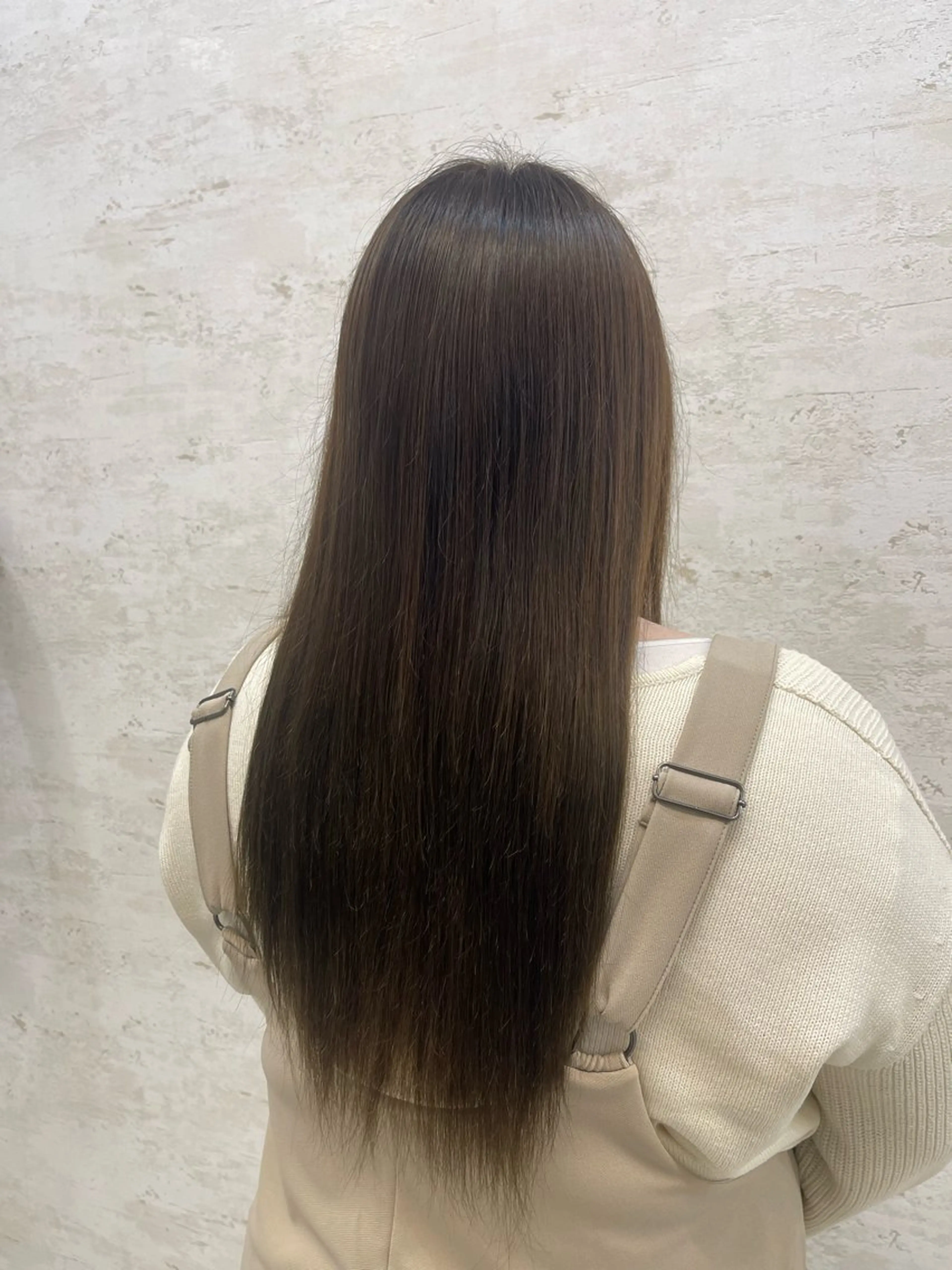 ロング 似合わせカット PLUSISM Velen所属・カラーリスト 鉄平のヘアスタイル