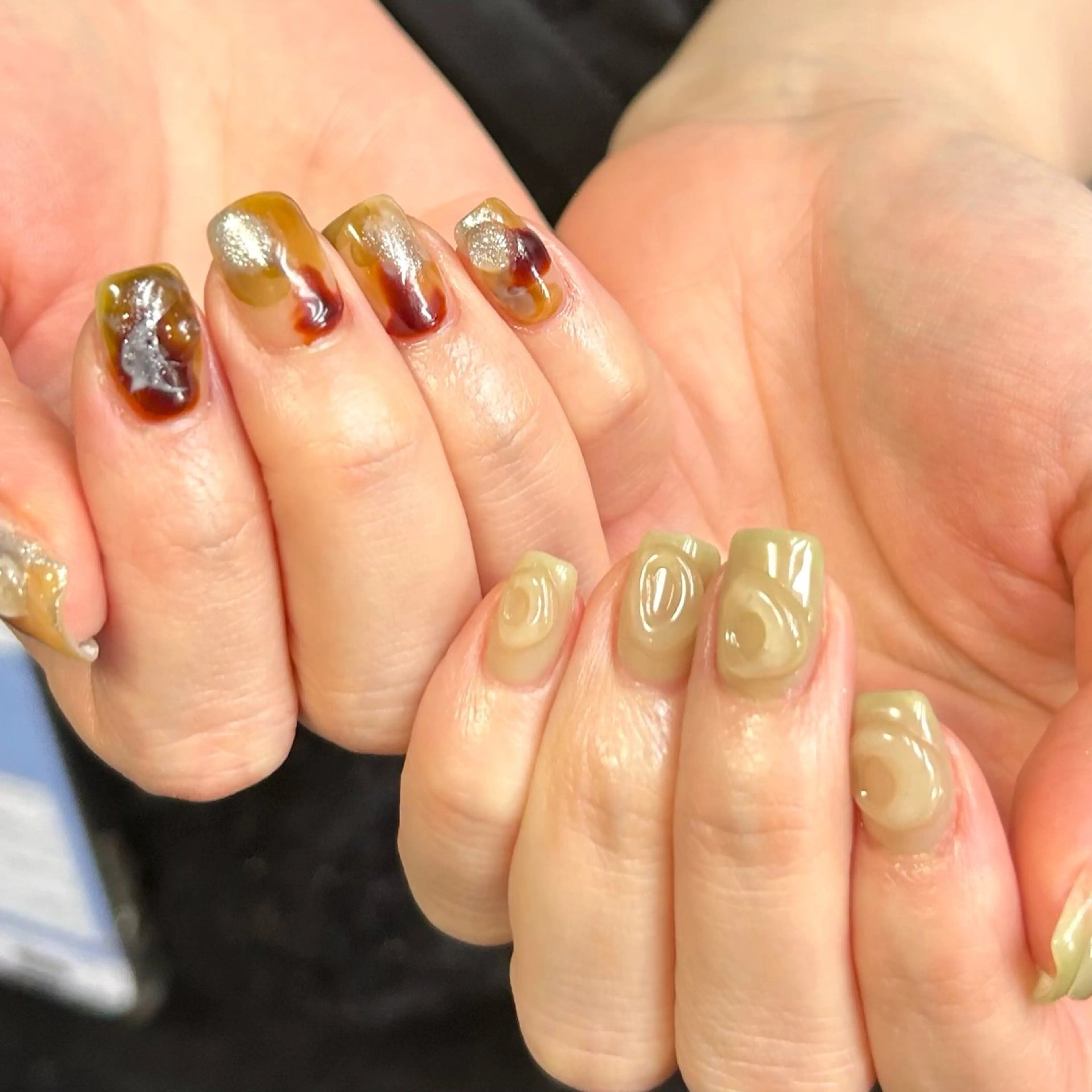 ネイル ニュアンスネイル shine'an fuka🌿🫧のネイルデザイン