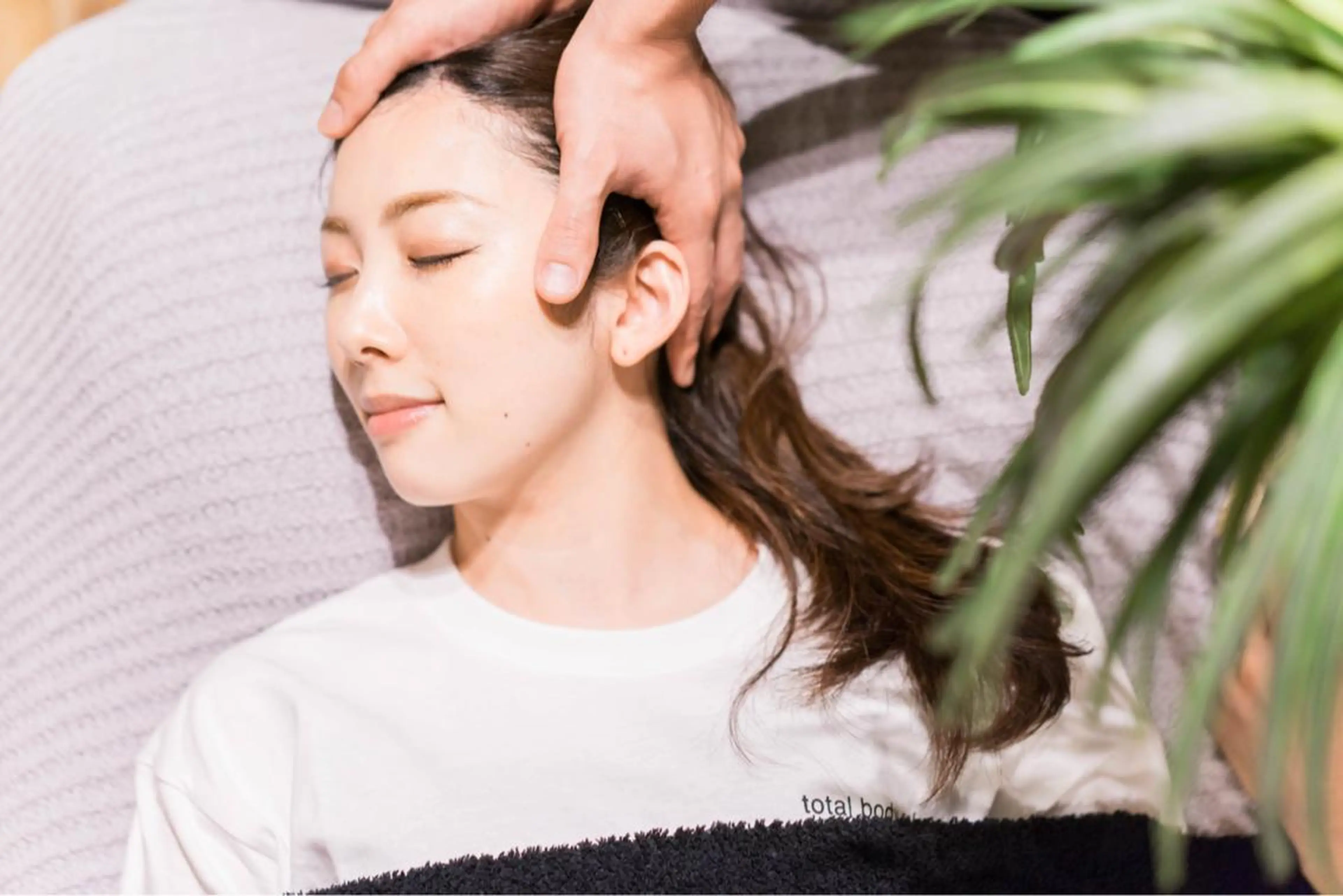 小顔矯正/姿勢矯正 美容整体師　野口杏太のエステ・リラクイメージ