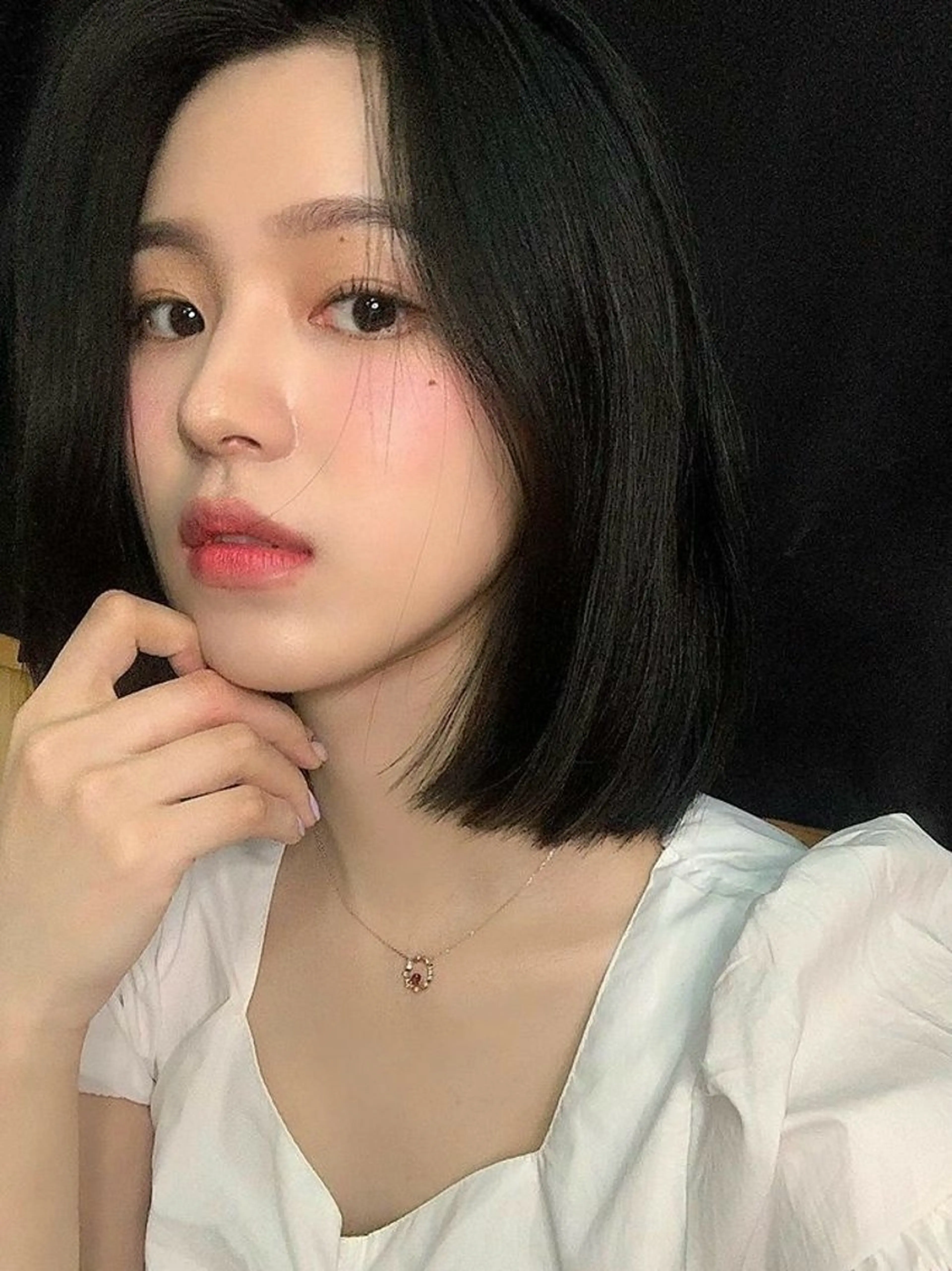 ミディアム ボブ 韓国風ヘア レイヤーカット nonoka オリーブ/グレージュのヘアスタイル