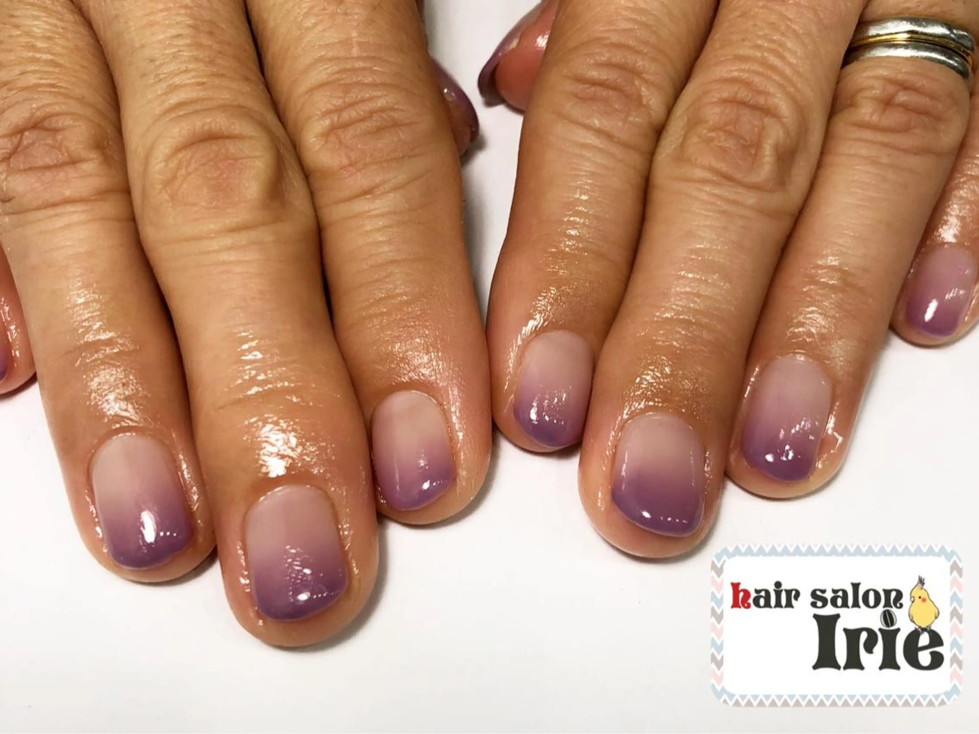 ネイル Hair salon Irie所属・與儀 知佳のネイルデザイン