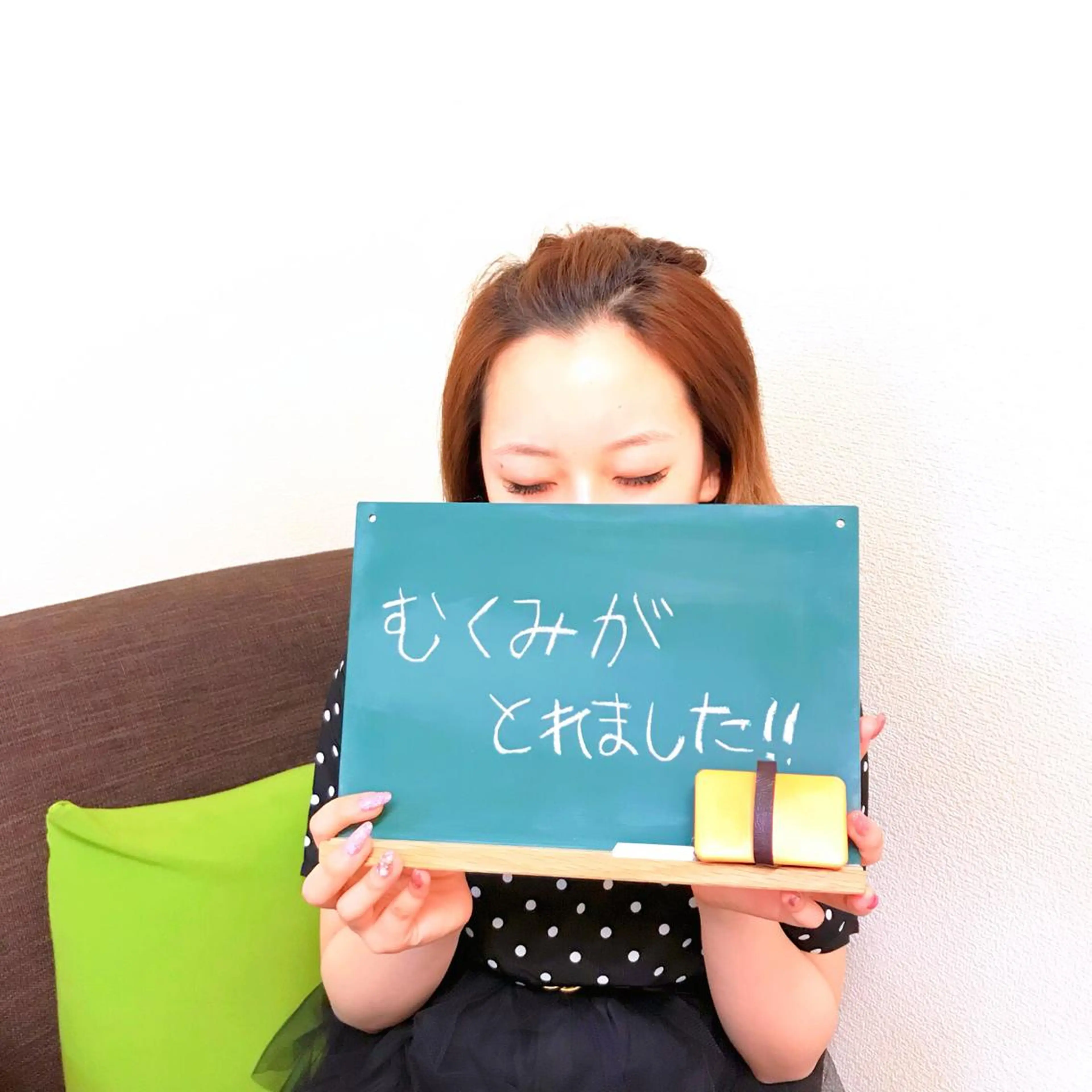 小顔ハーブピーリング 美容鍼/毛穴洗浄のエステ・リラクイメージ