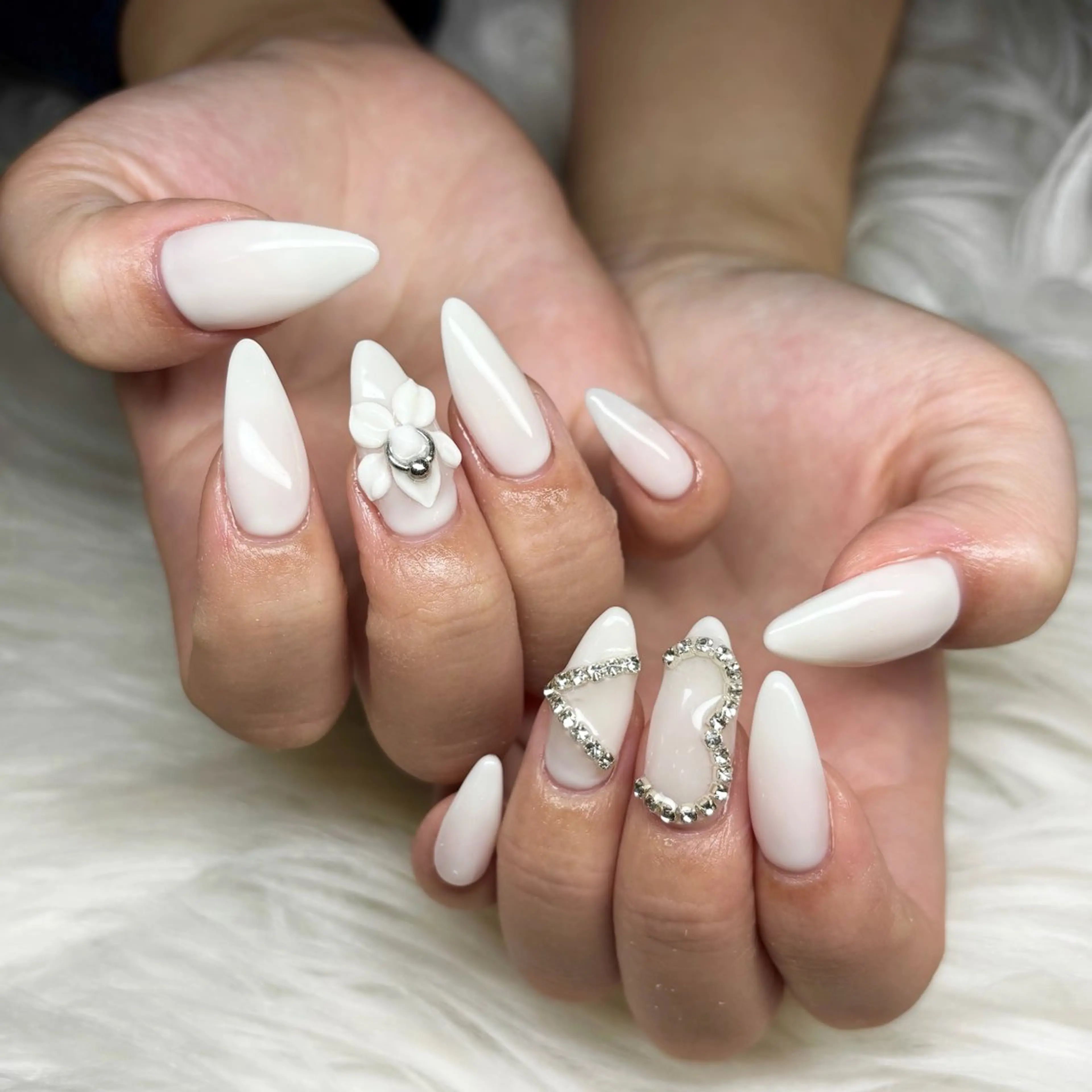 ネイル 持ち込み 鈴木 華乃のネイルデザイン